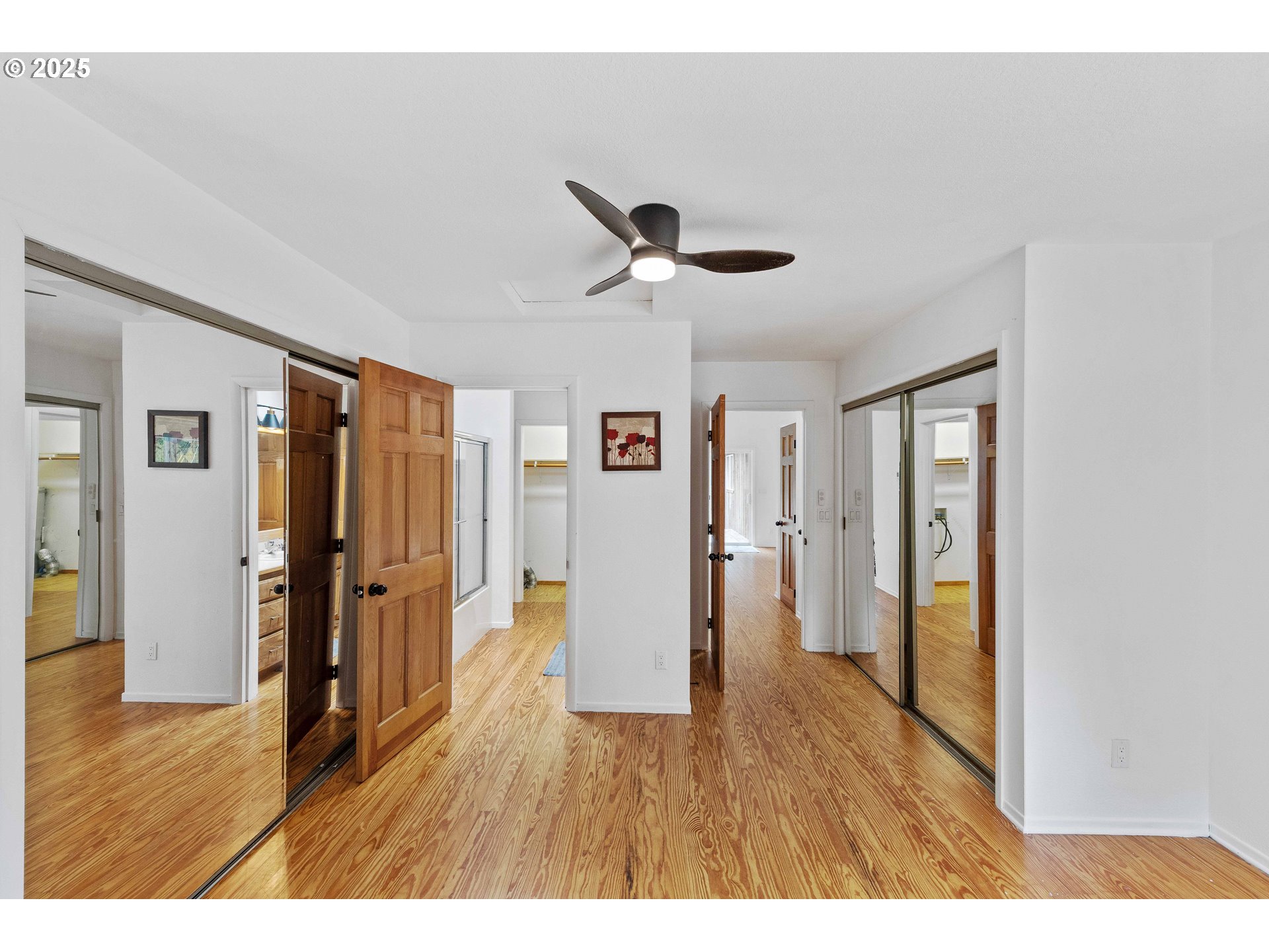 1023 MICHIGAN AVE NE