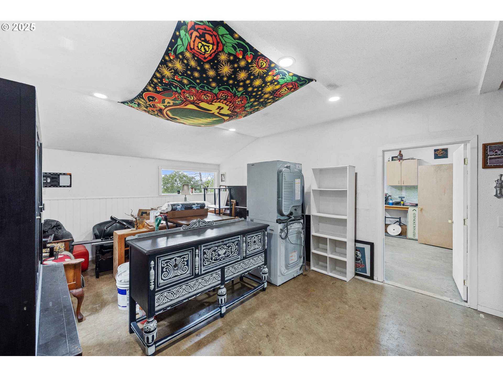 1023 MICHIGAN AVE NE