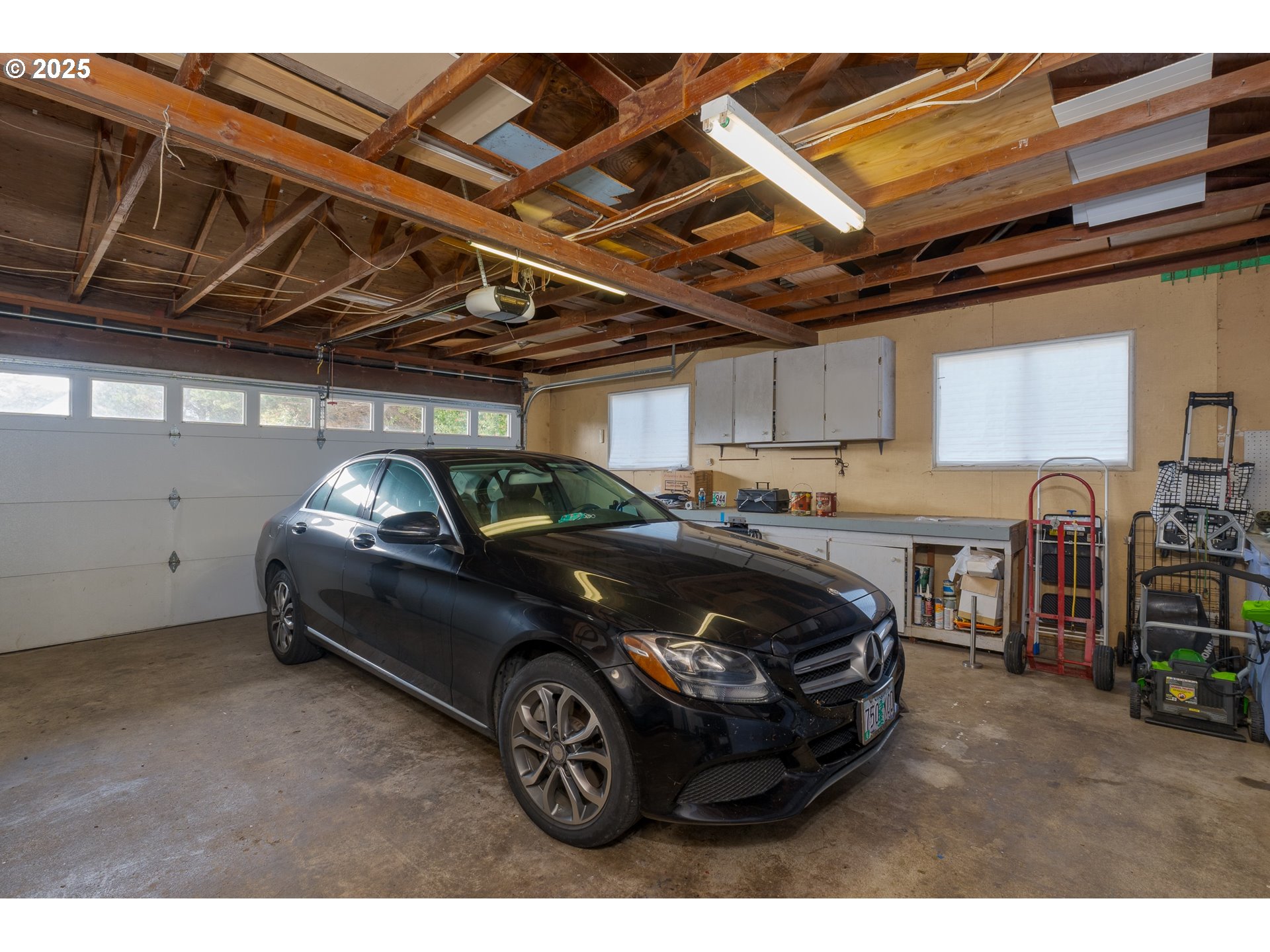 665 Edison Ave SW
