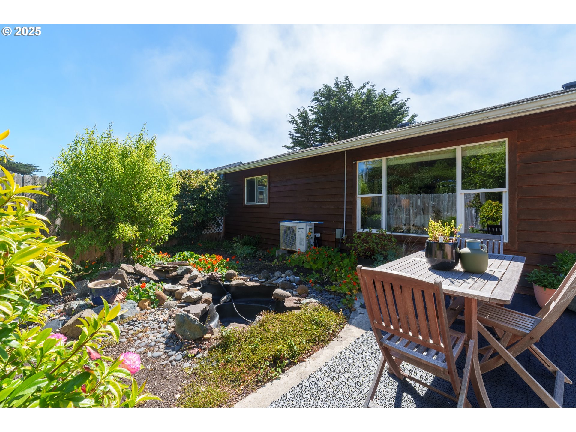 665 Edison Ave SW
