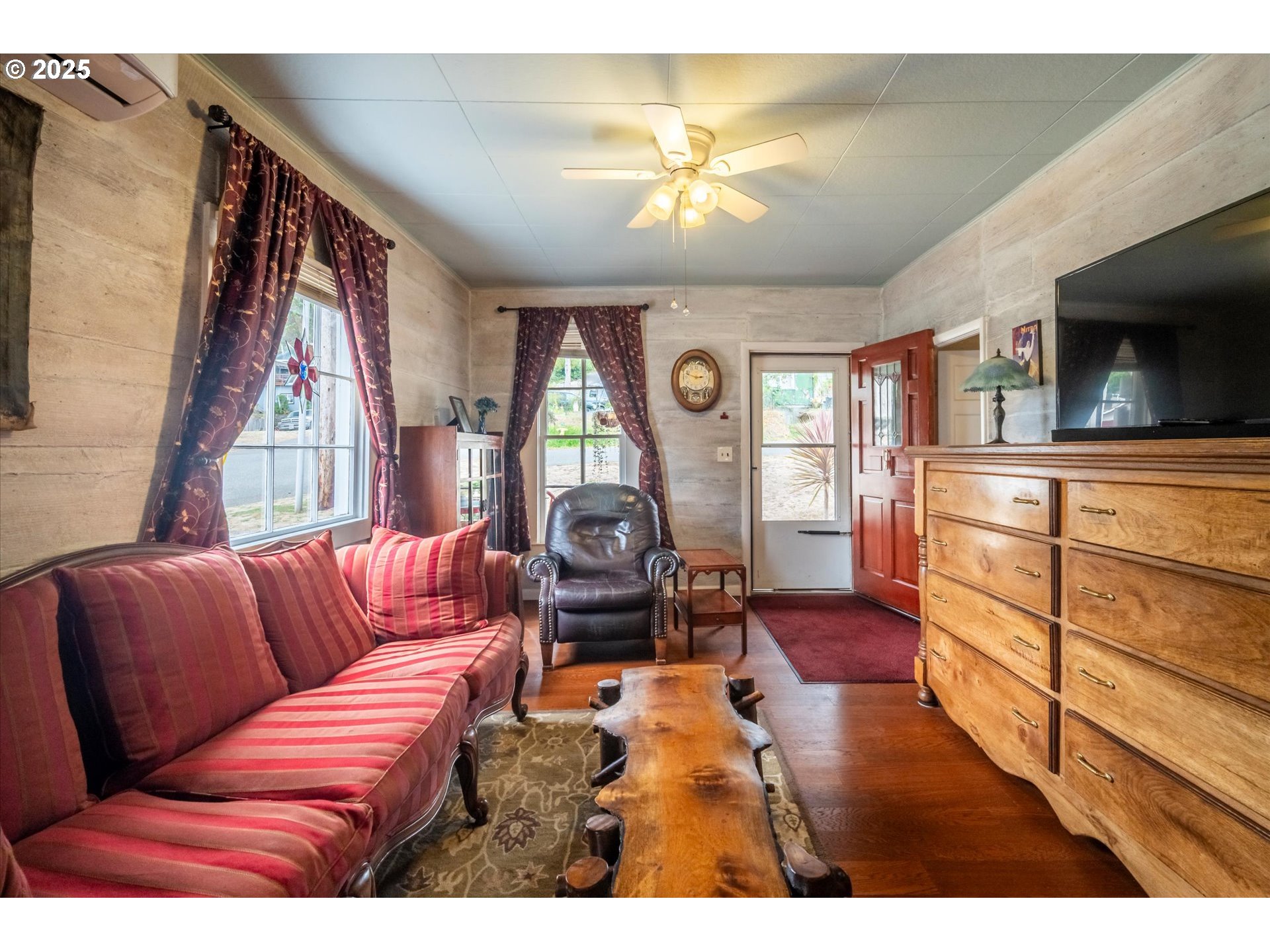 1404 HARRIS ST, Myrtle Point