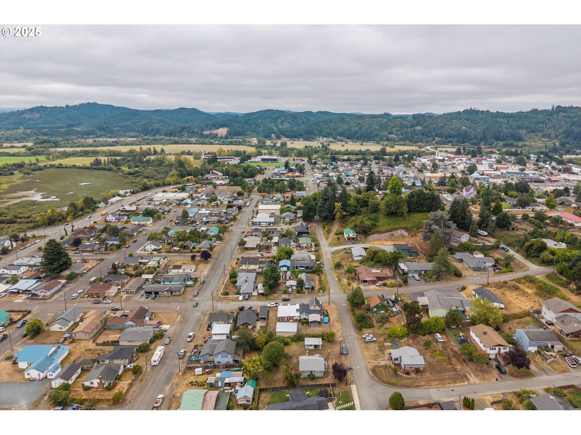 1404 HARRIS ST, Myrtle Point