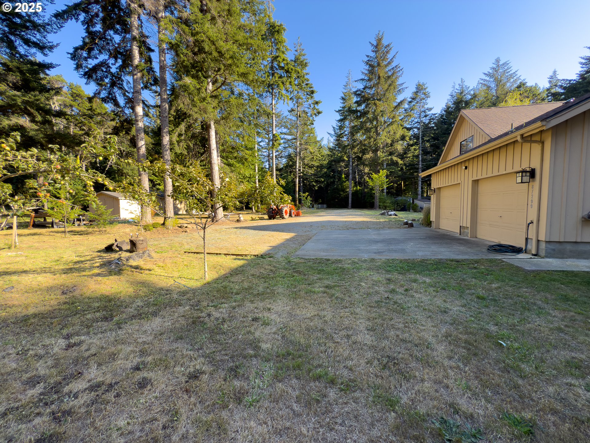 87299 BRADLEY LAKE LN