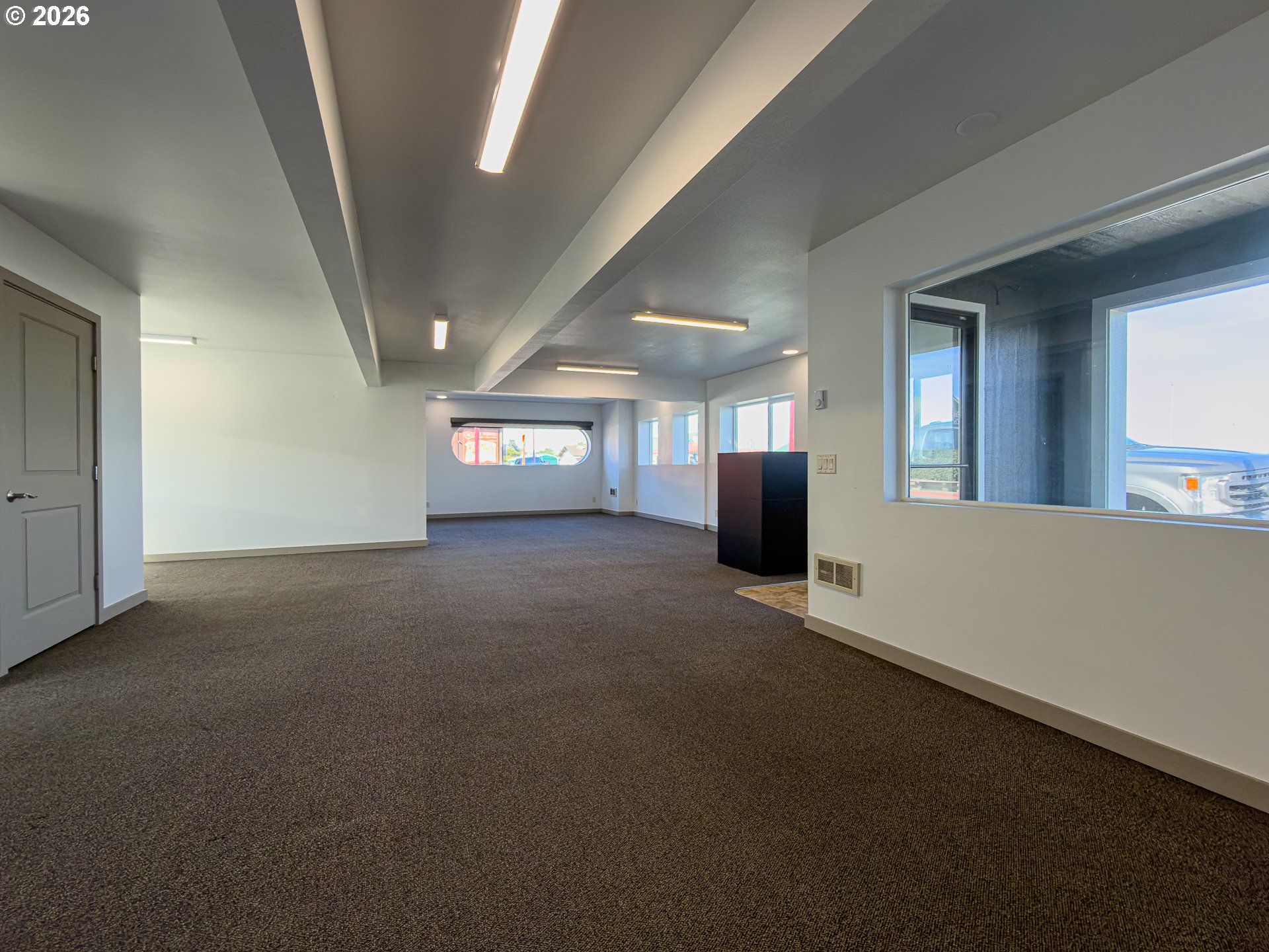 125 BALTIMORE AVE SE