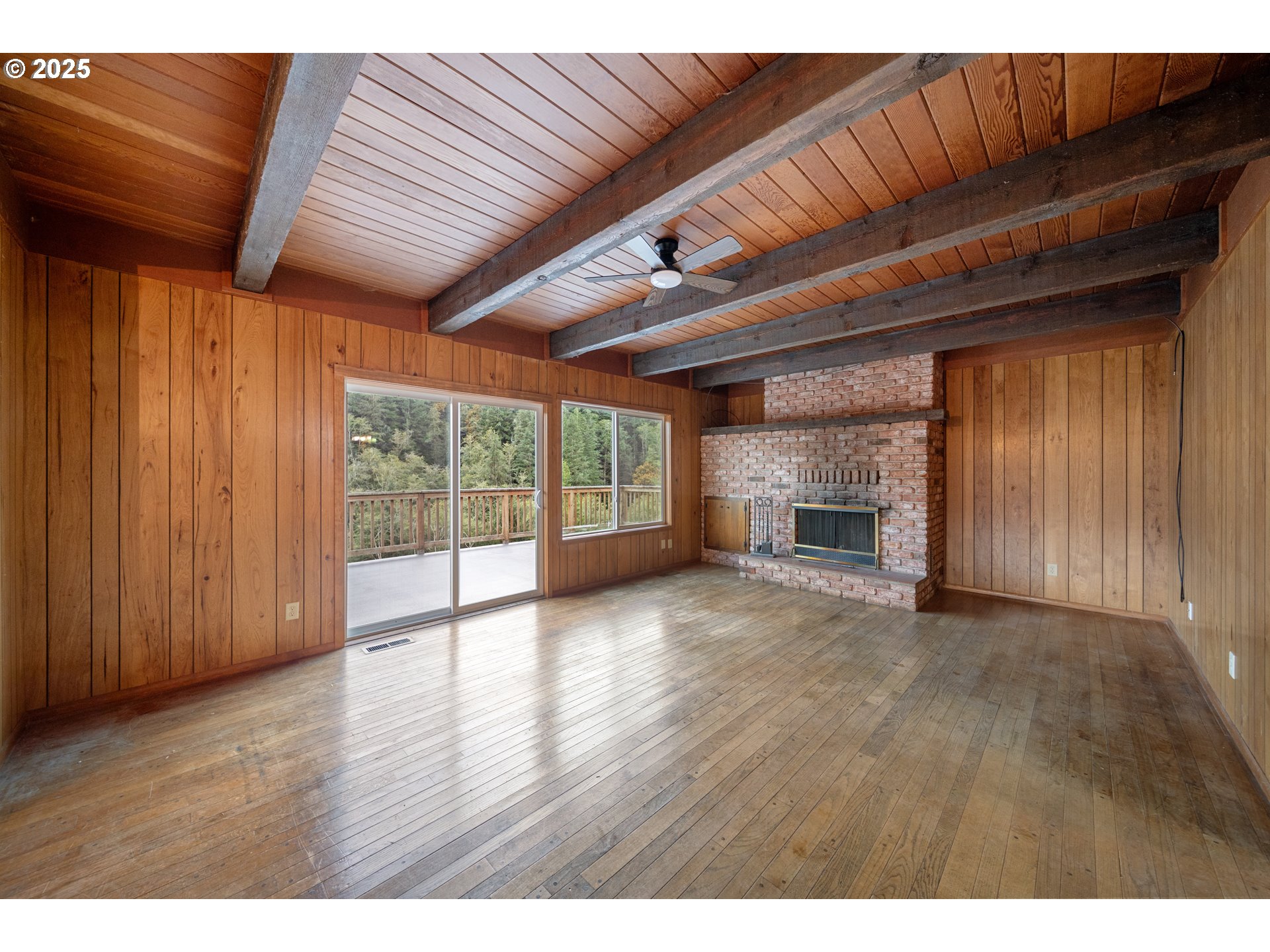 604 THORTON OAR LN, Reedsport