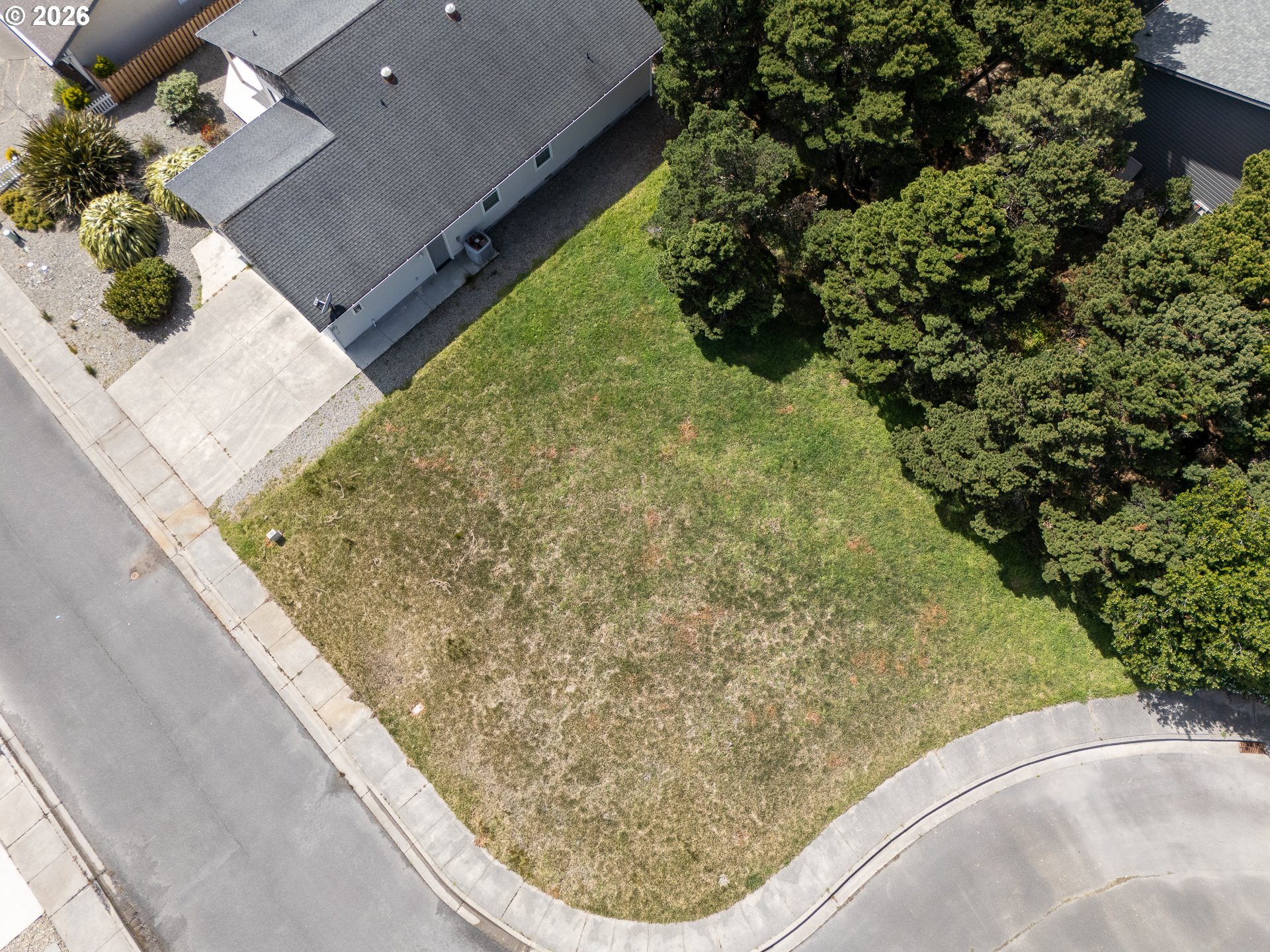 3122 PERIWINKLE LN SW 5