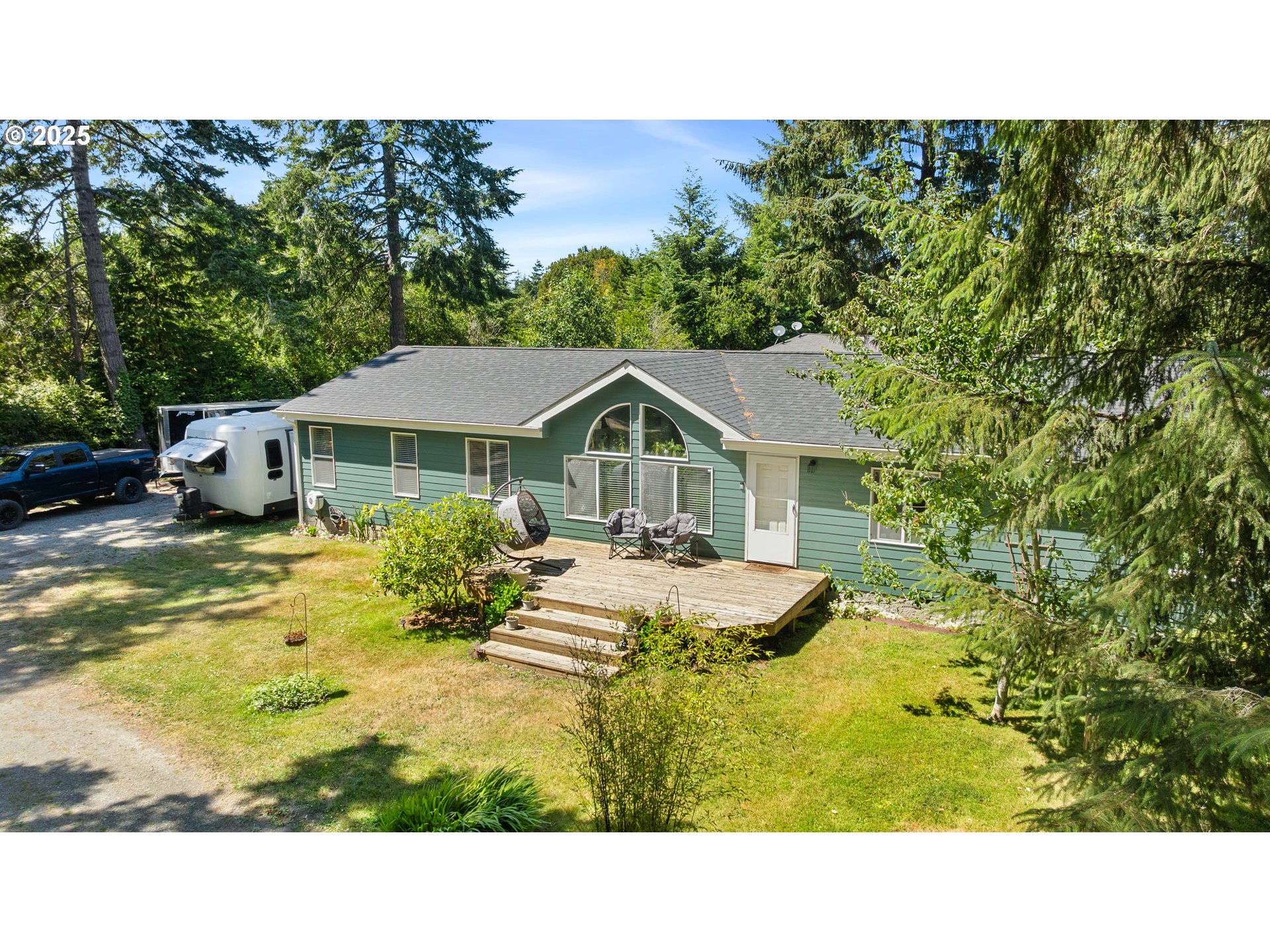 Immaculate 4 Bedroom Home On Spacious .62AC Lot!