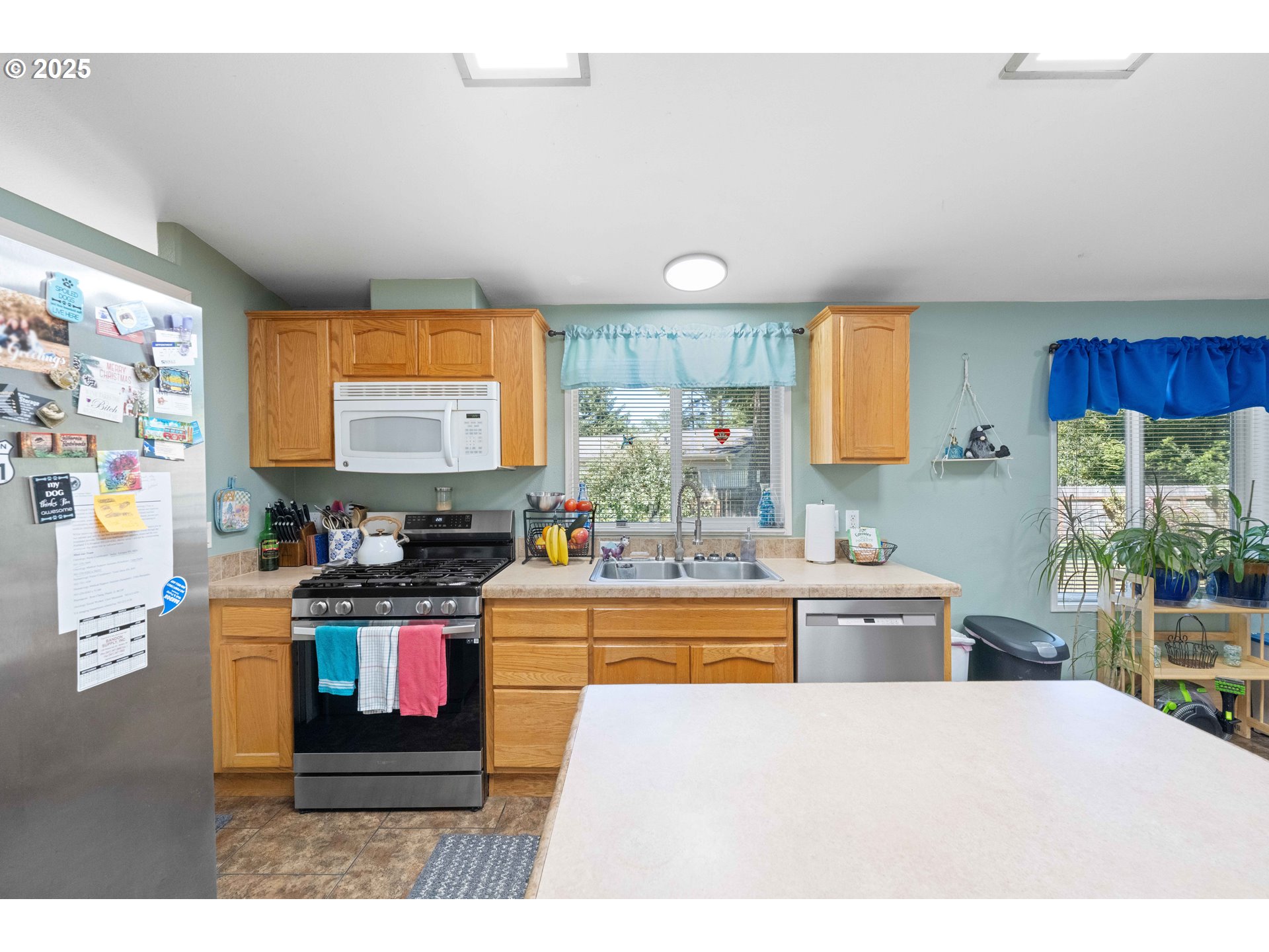 Immaculate 4 Bedroom Home On Spacious .62AC Lot!