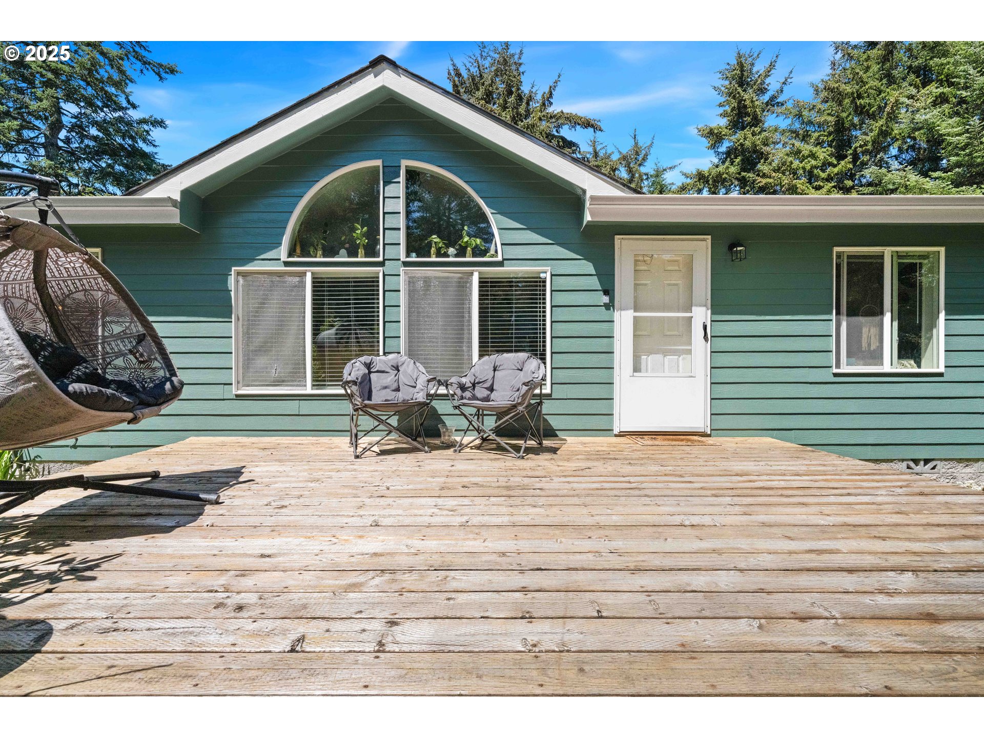 Immaculate 4 Bedroom Home On Spacious .62AC Lot!