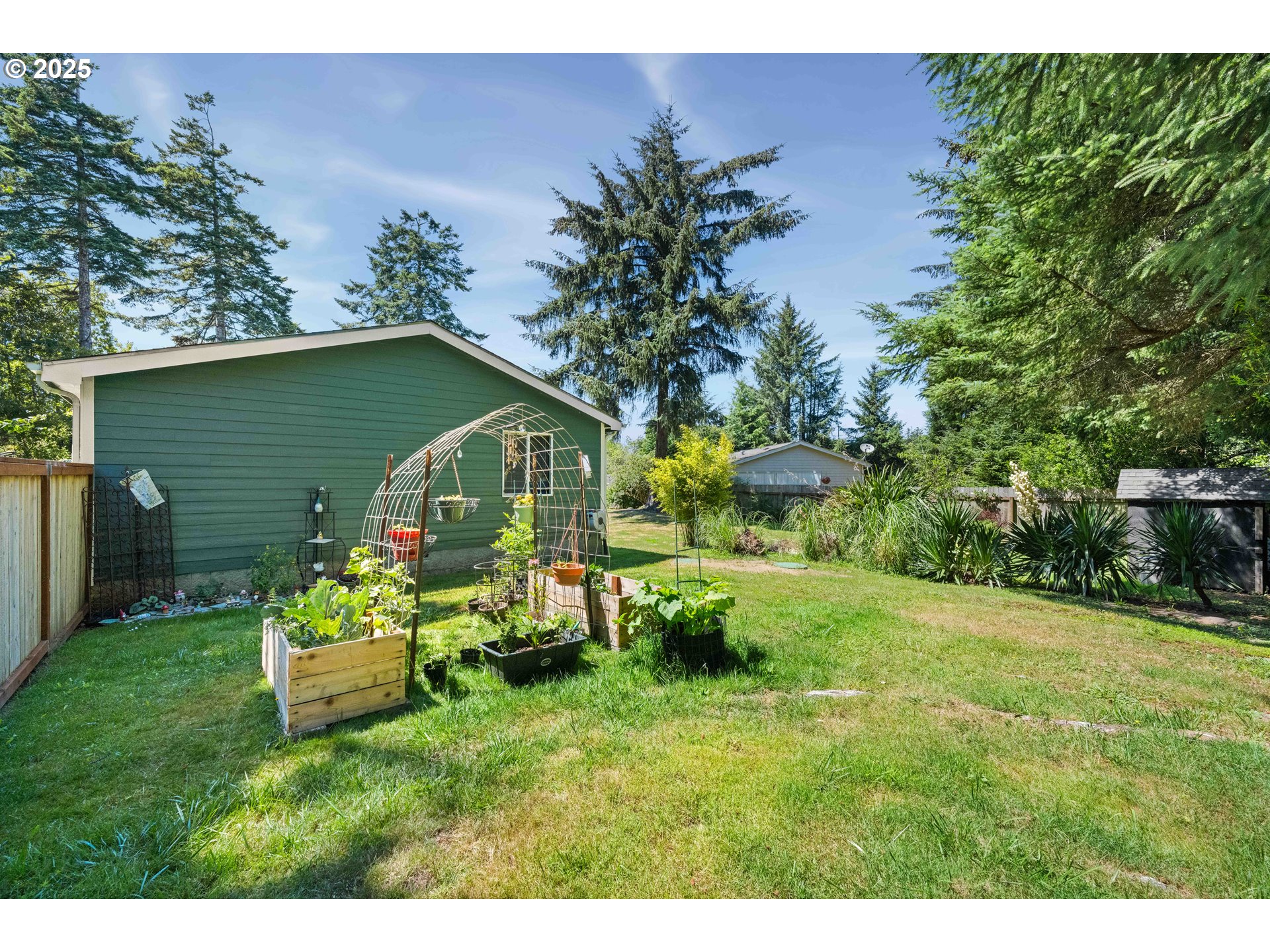 Immaculate 4 Bedroom Home On Spacious .62AC Lot!