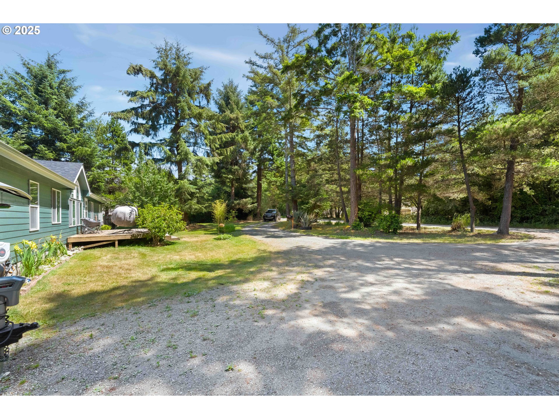 Immaculate 4 Bedroom Home On Spacious .62AC Lot!