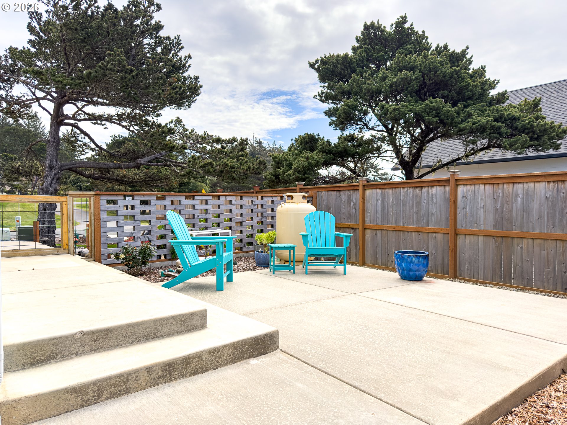 3214 LINCOLN AVE SW