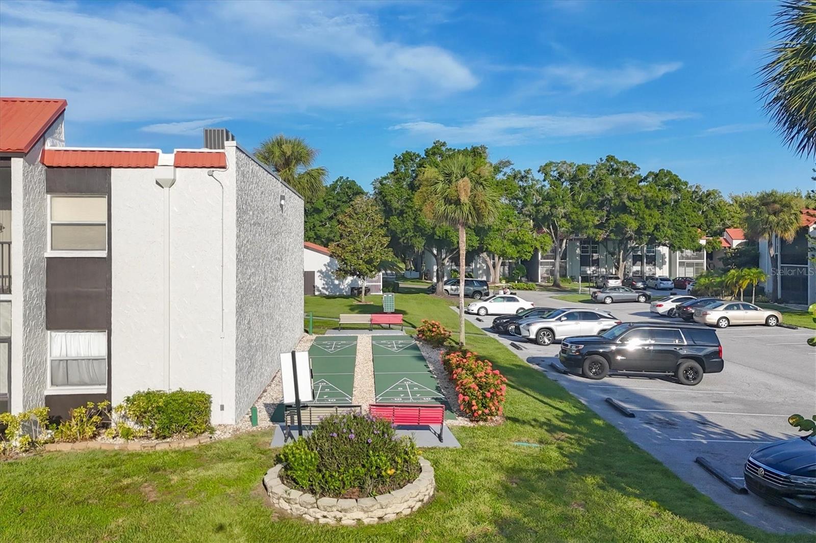 3245 BENEVA RD #104