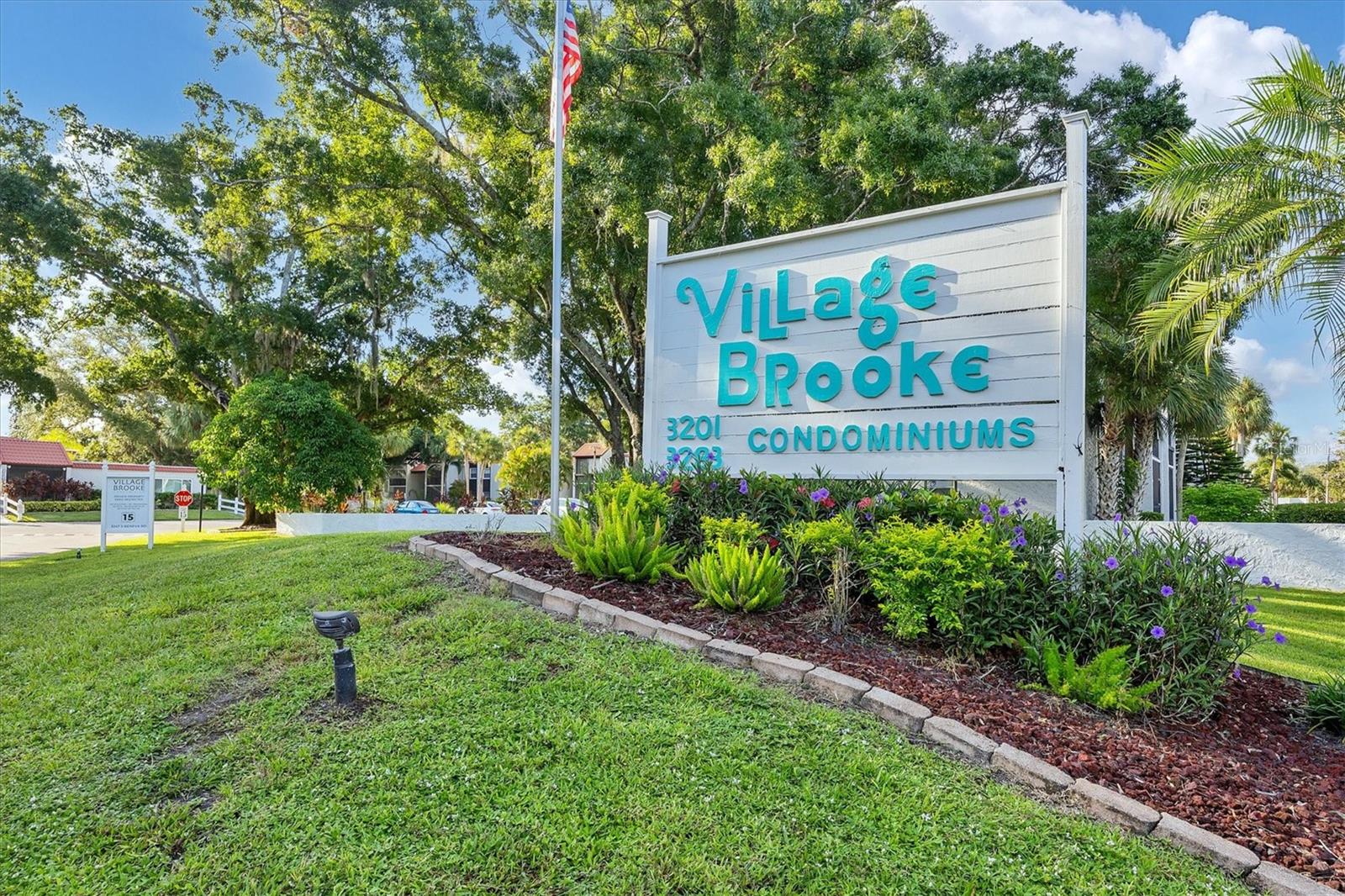 3245 BENEVA RD #104