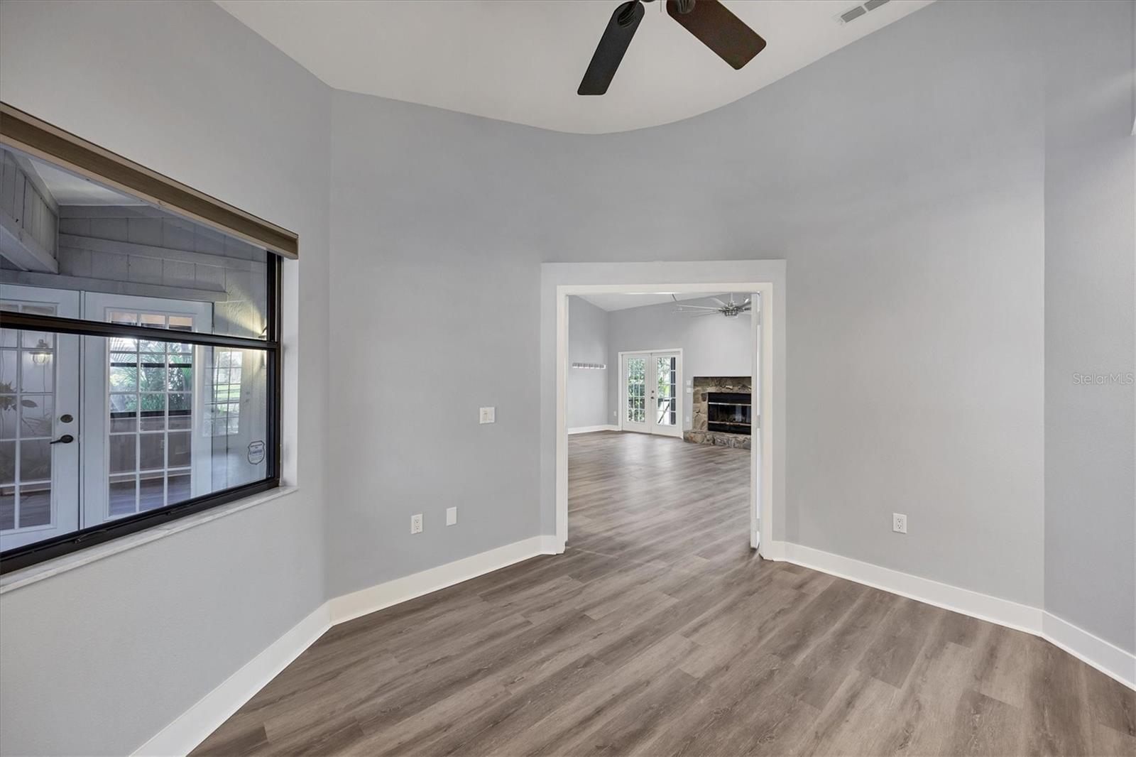 5047 82ND WAY E