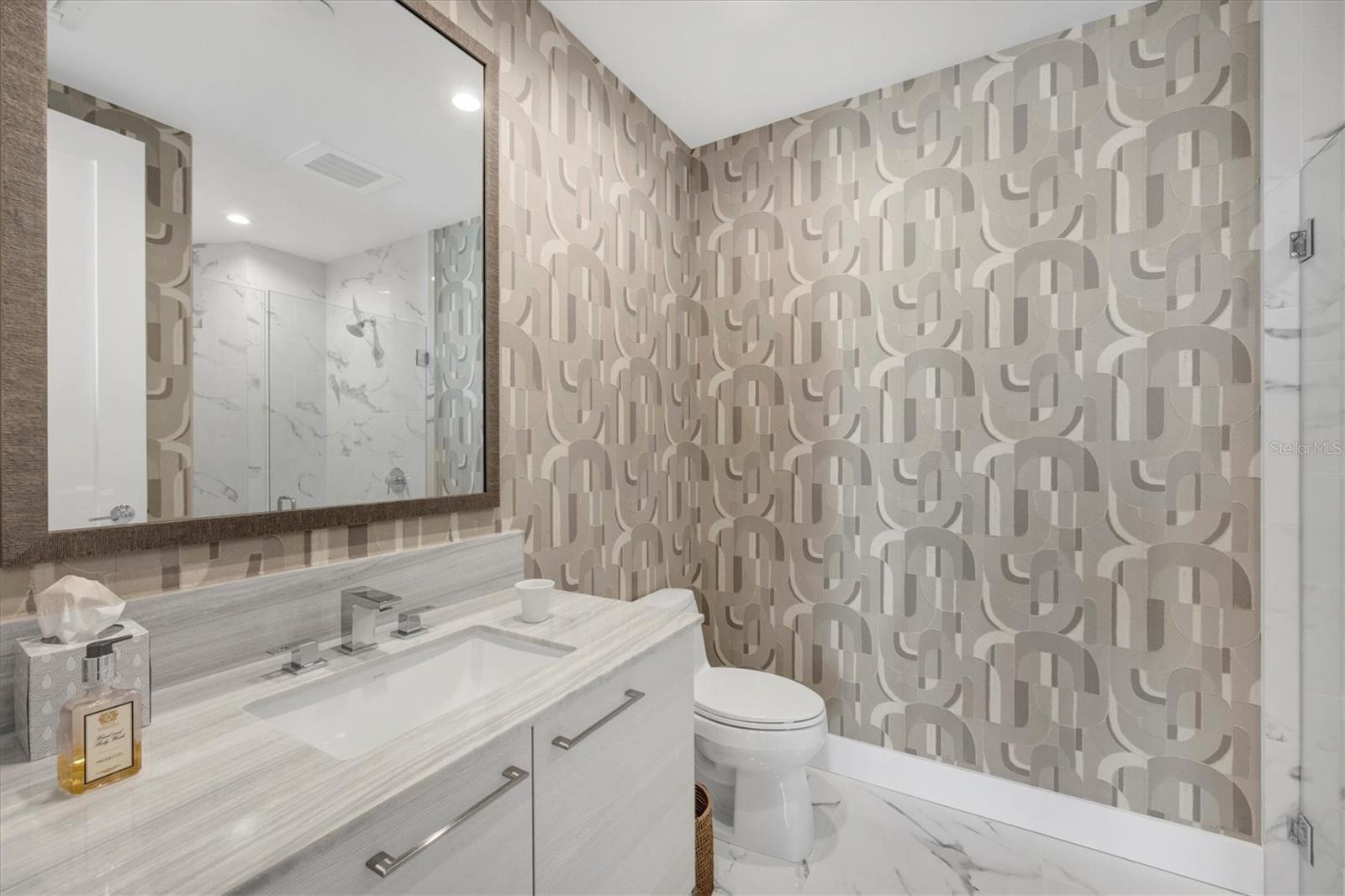 1155 N GULFSTREAM AVE #1205