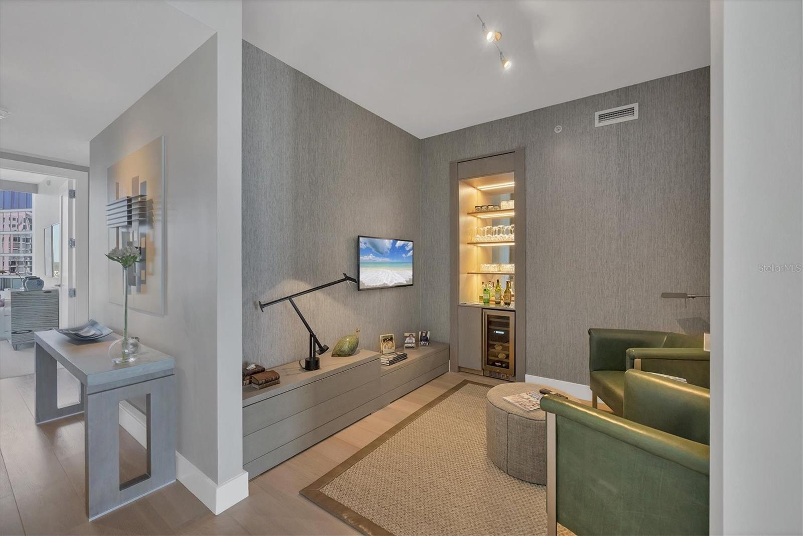 1155 N GULFSTREAM AVE #1205