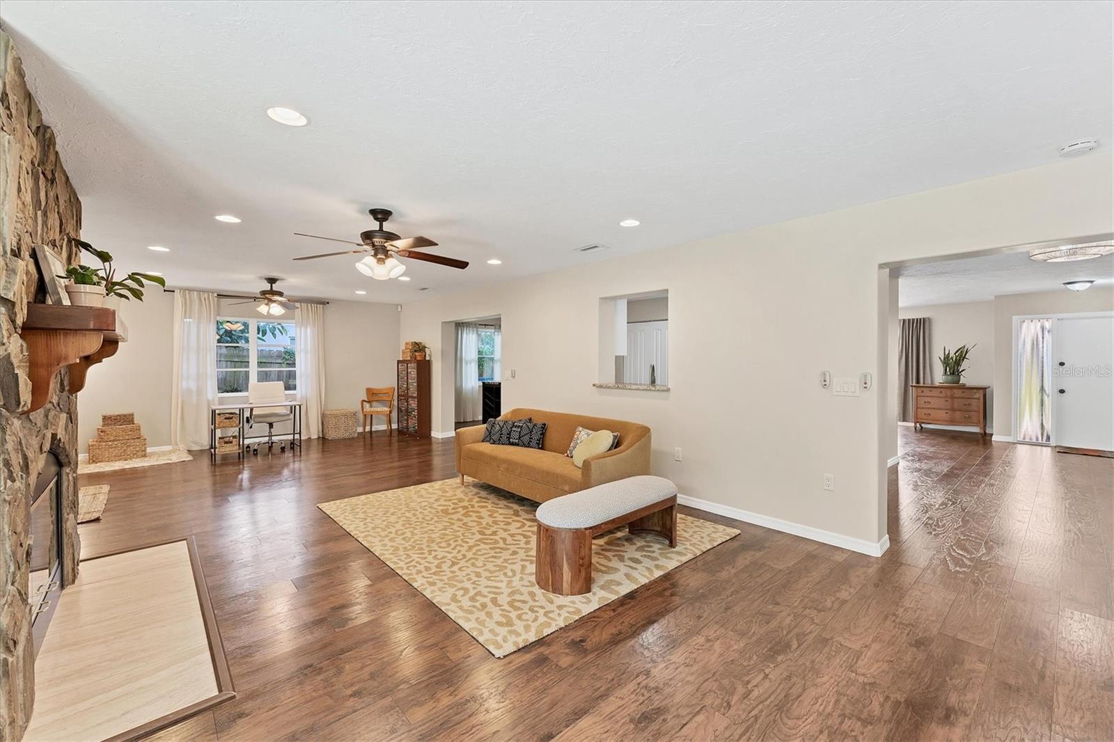 3503 KINGSWOOD DR