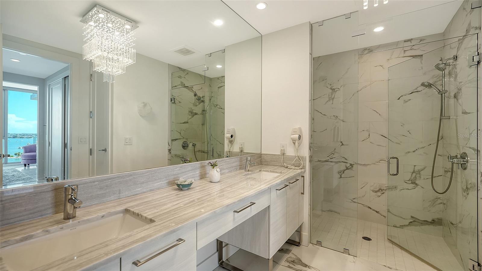 1155 N GULFSTREAM AVE #1106