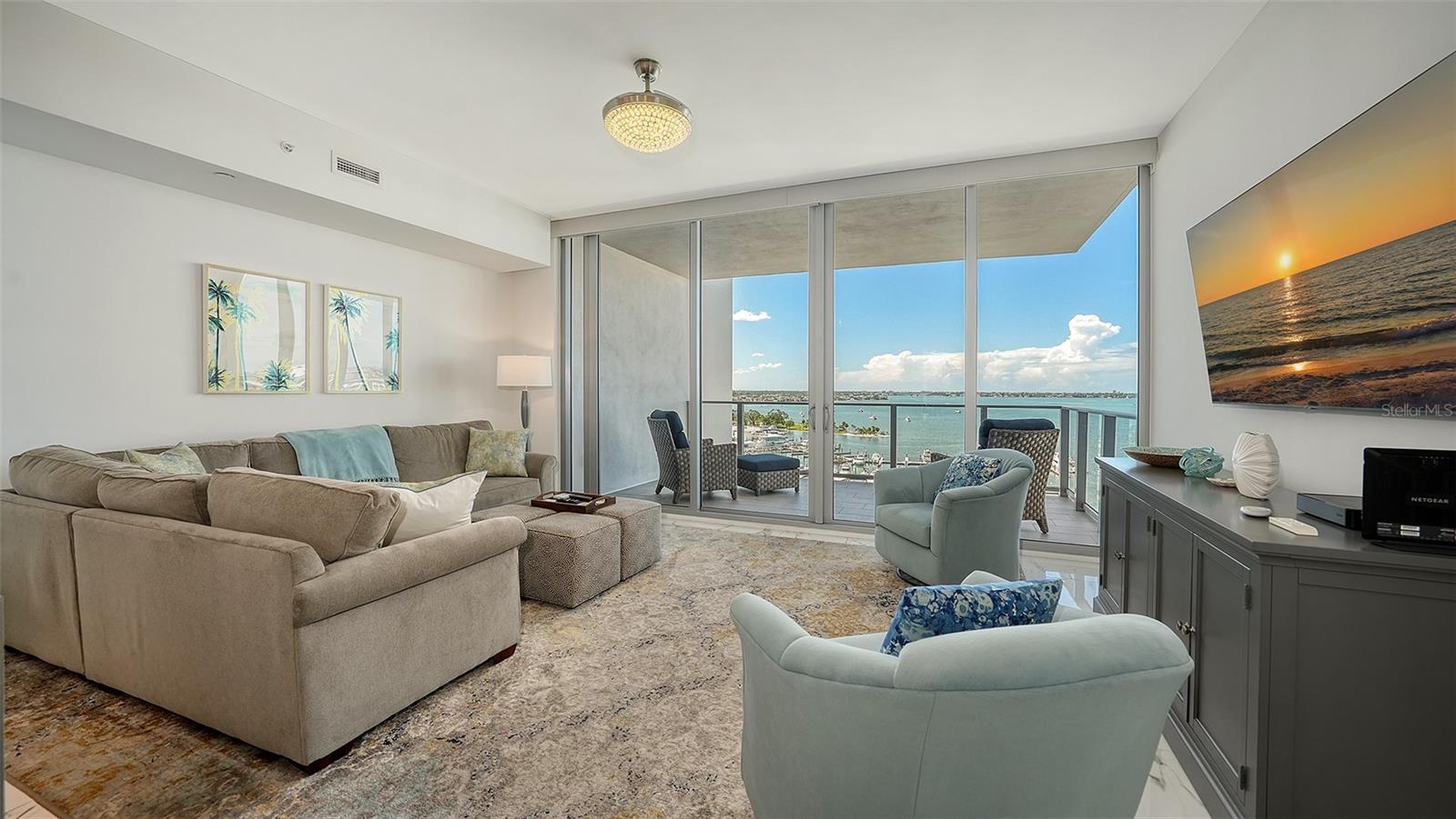 1155 N GULFSTREAM AVE #1106