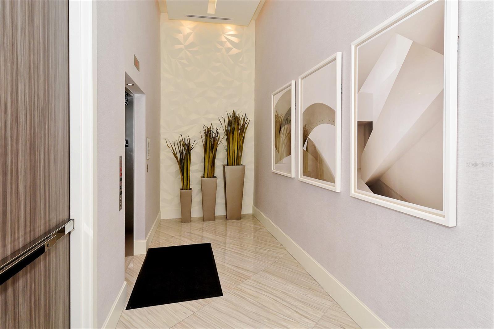 1155 N GULFSTREAM AVE #1106