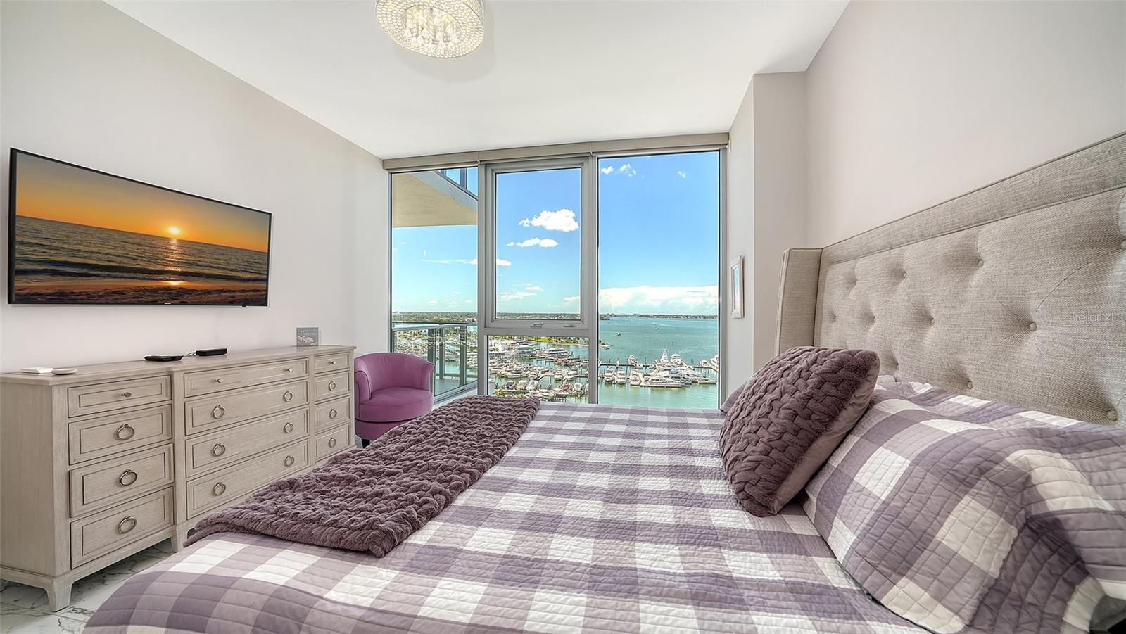 1155 N GULFSTREAM AVE #1106