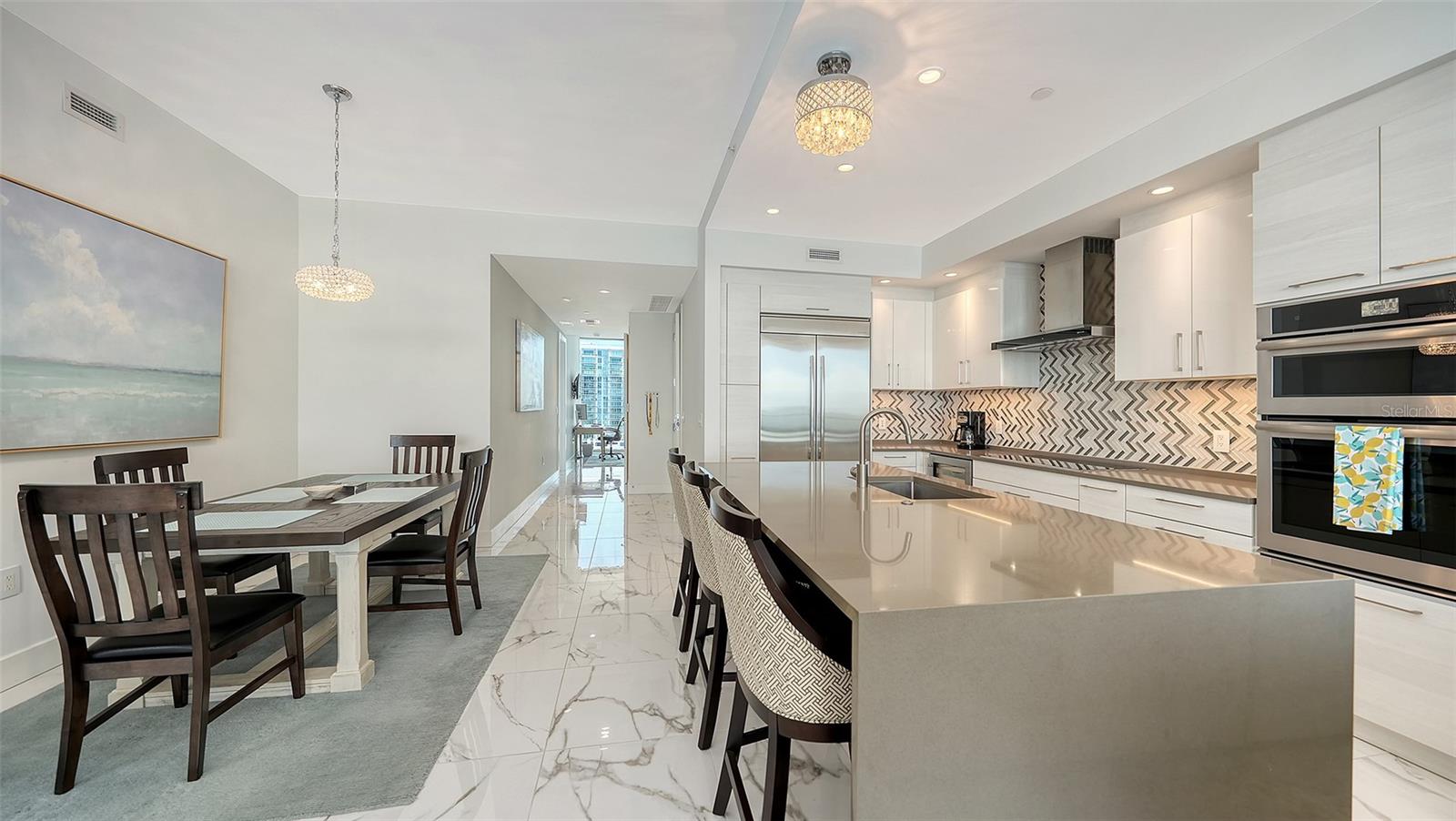 1155 N GULFSTREAM AVE #1106