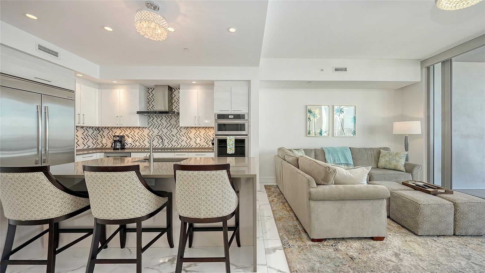 1155 N GULFSTREAM AVE #1106