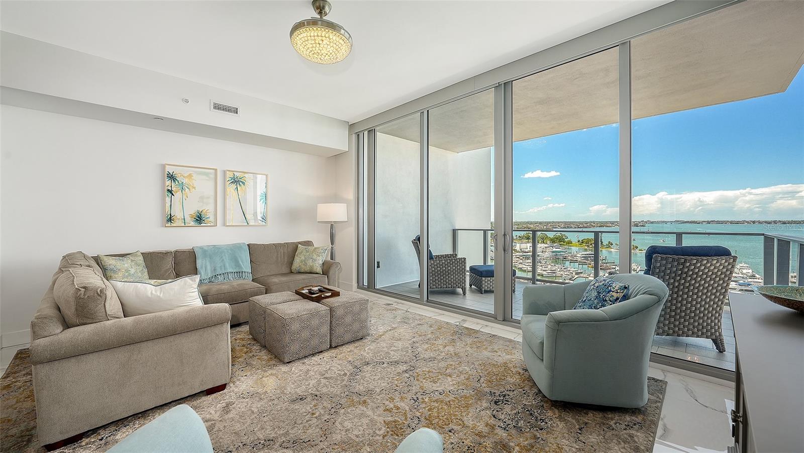 1155 N GULFSTREAM AVE #1106