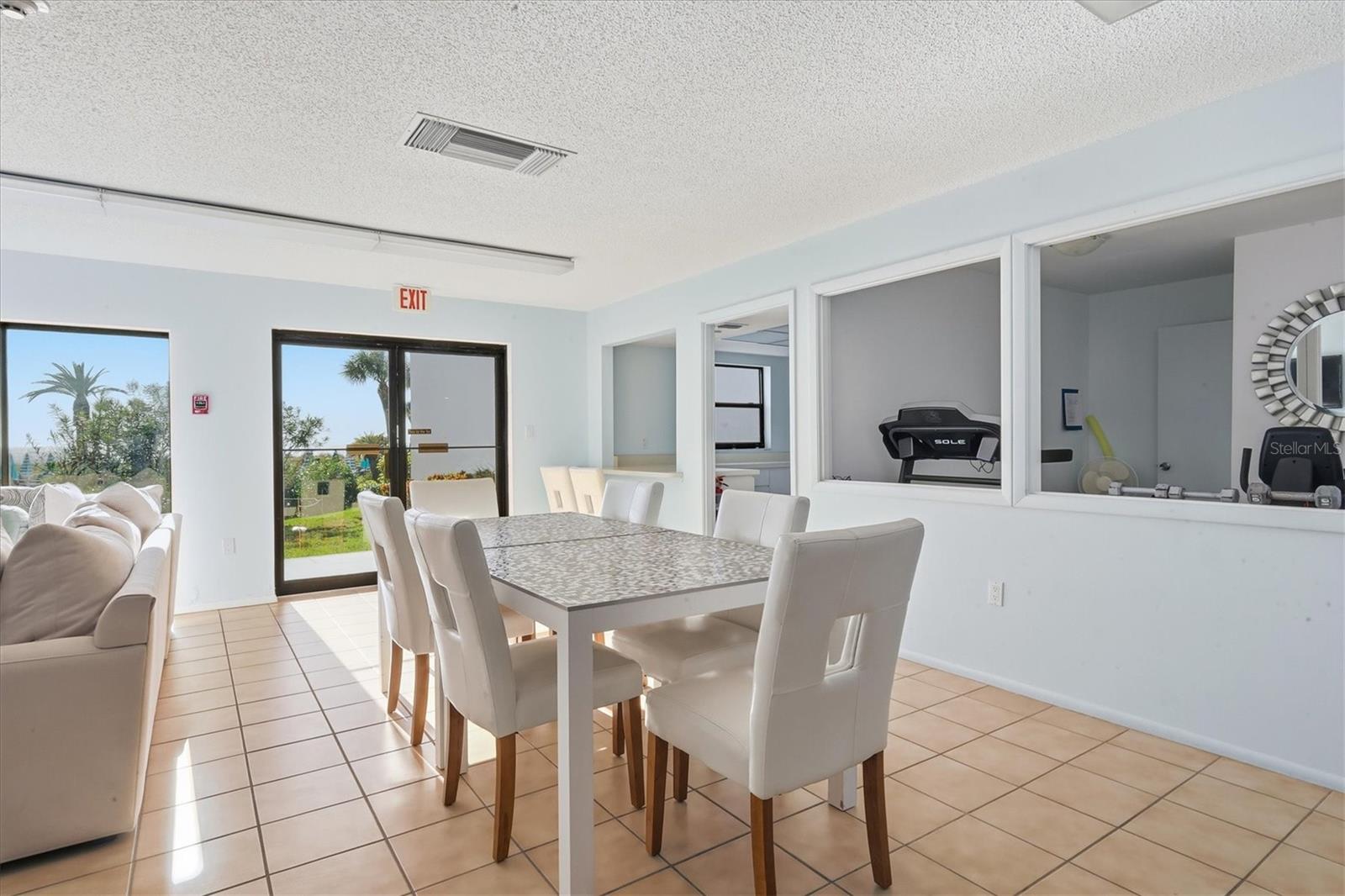 5393 GULF OF MEXICO DR #211