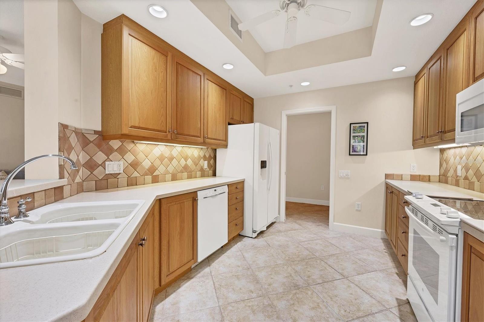 7493 BOTANICA PKWY #101B17