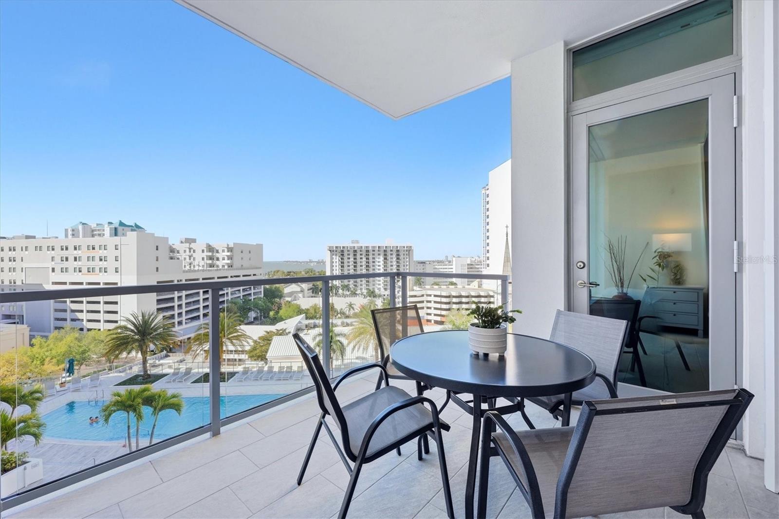 111 S PINEAPPLE AVE #811