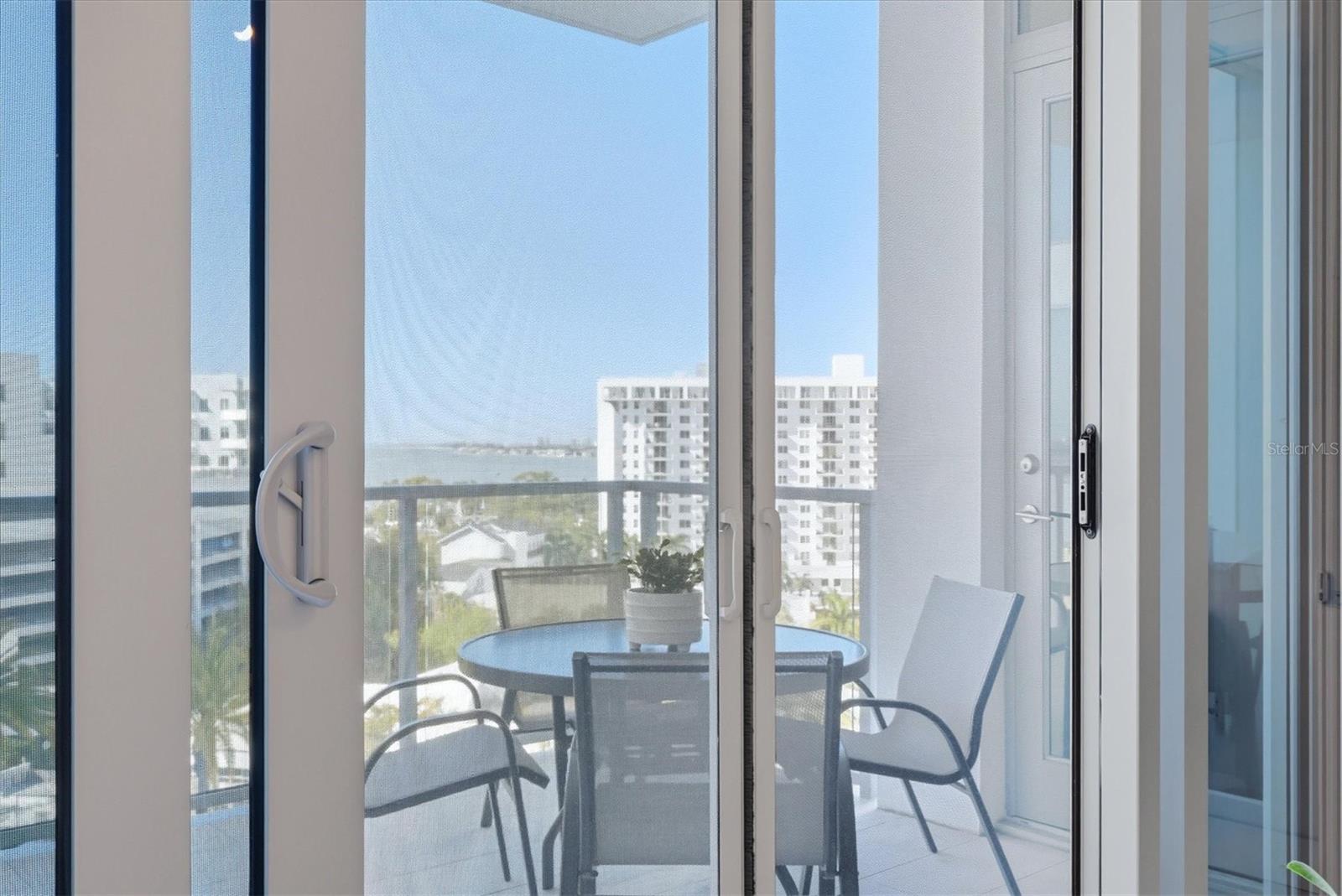 111 S PINEAPPLE AVE #811