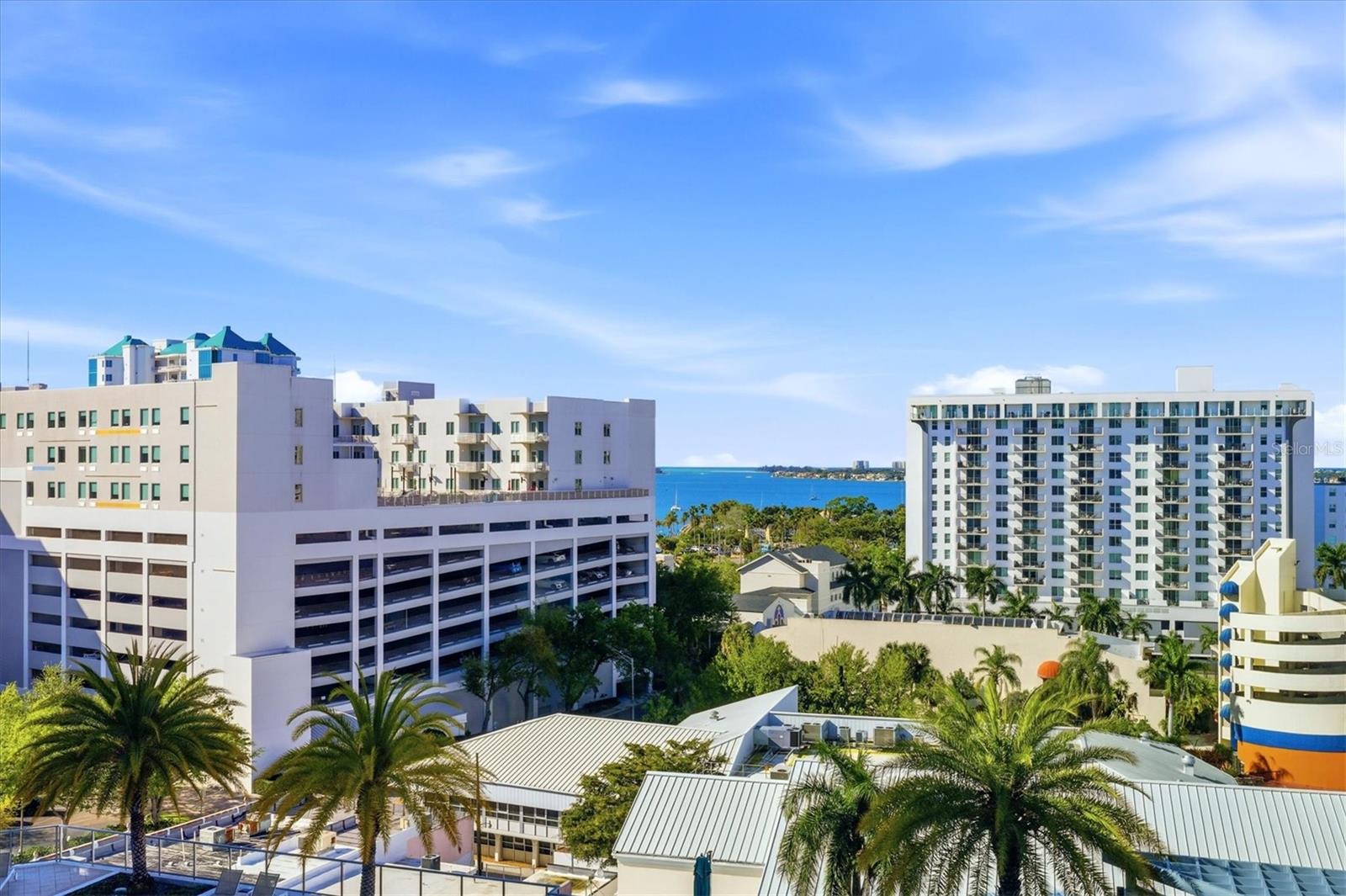 111 S PINEAPPLE AVE #811