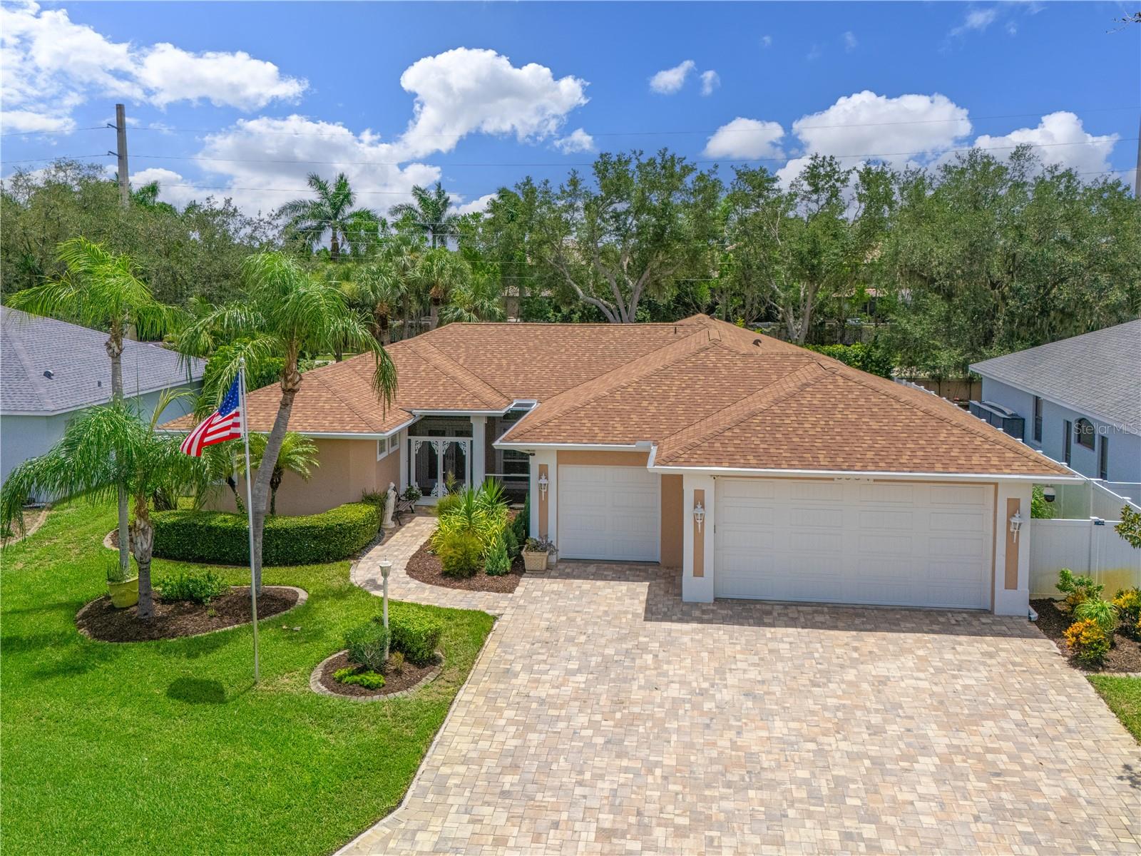 5554 MAGNOLIA BLOSSOM LN