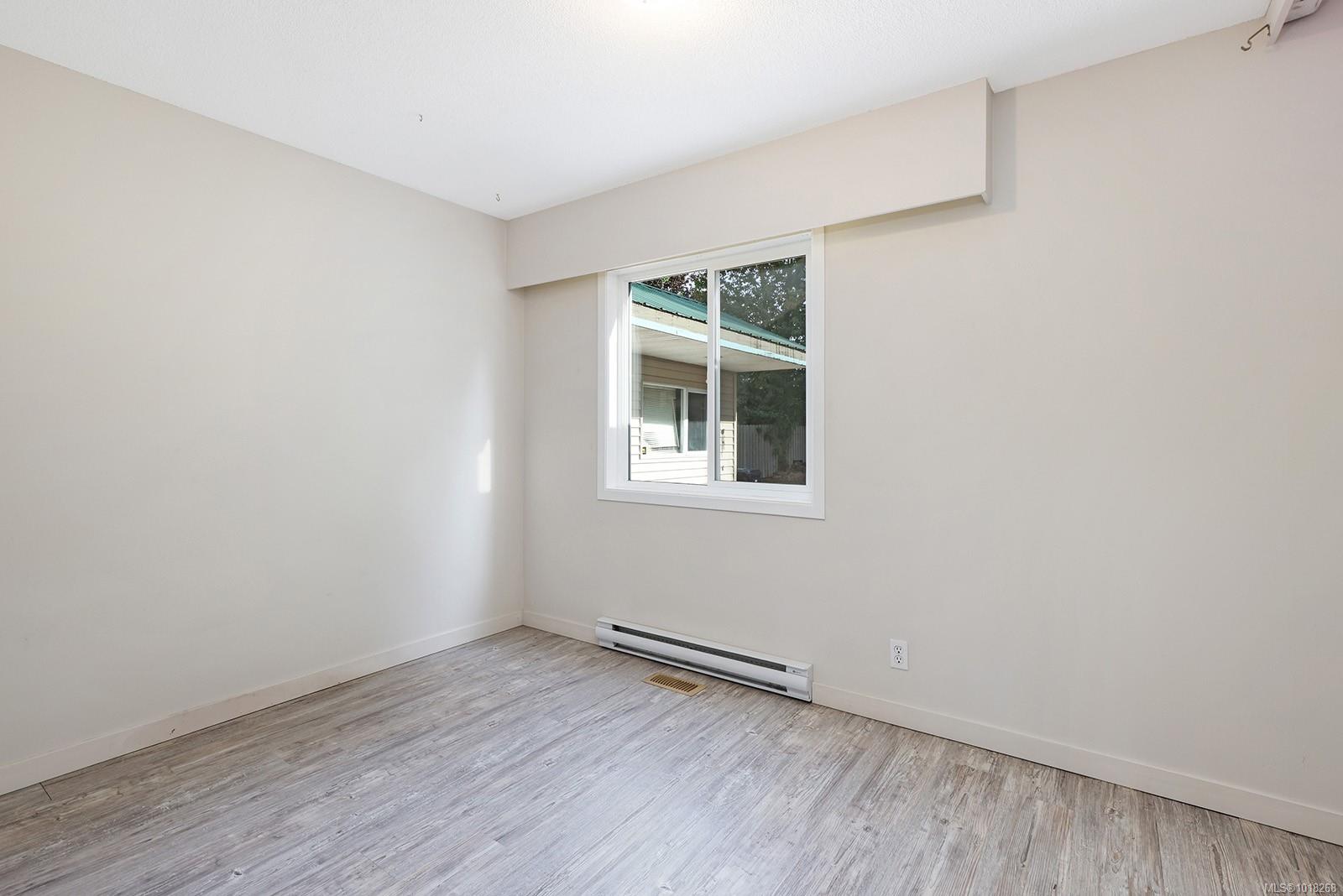1110 Urquhart Ave, Courtenay