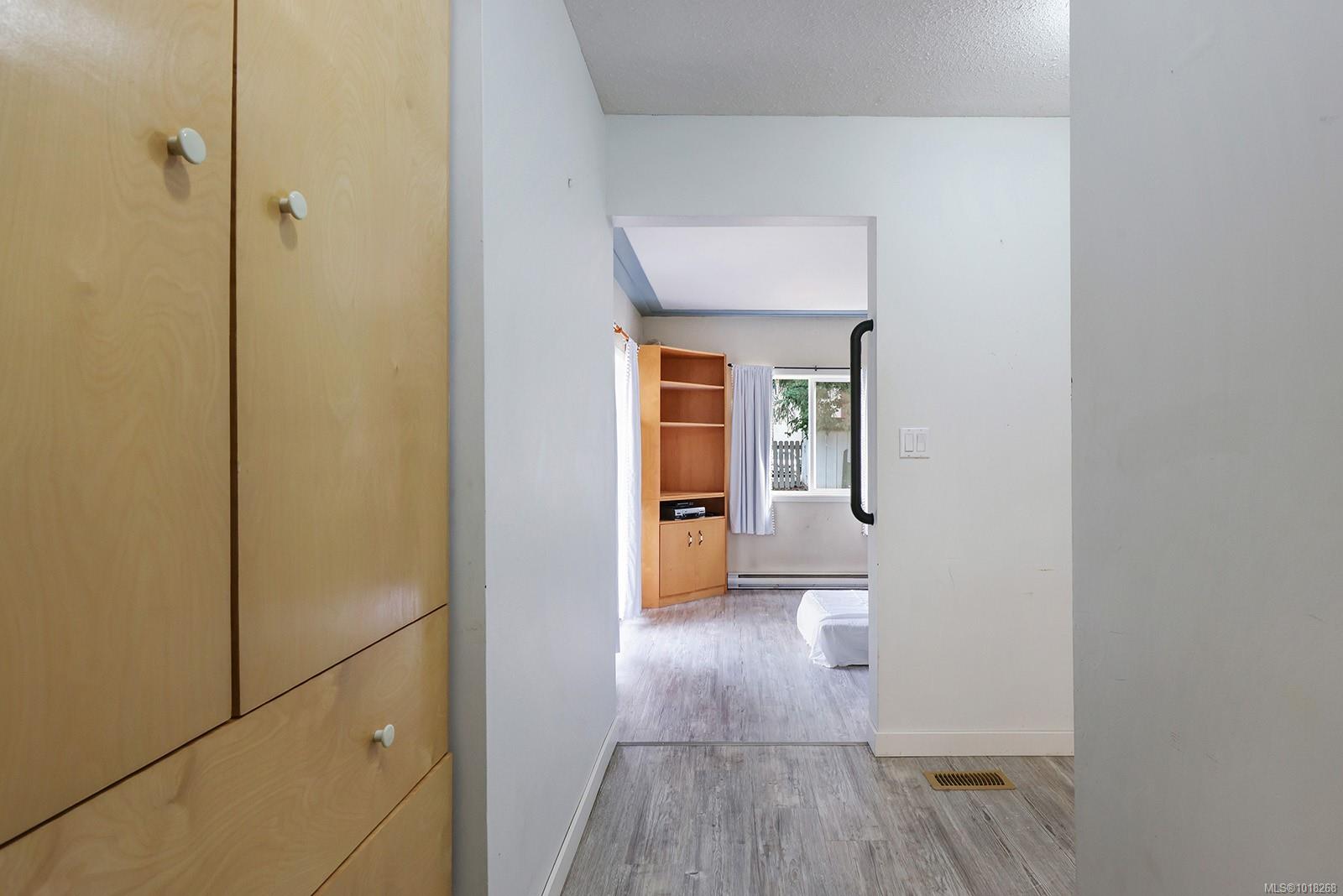 1110 Urquhart Ave, Courtenay