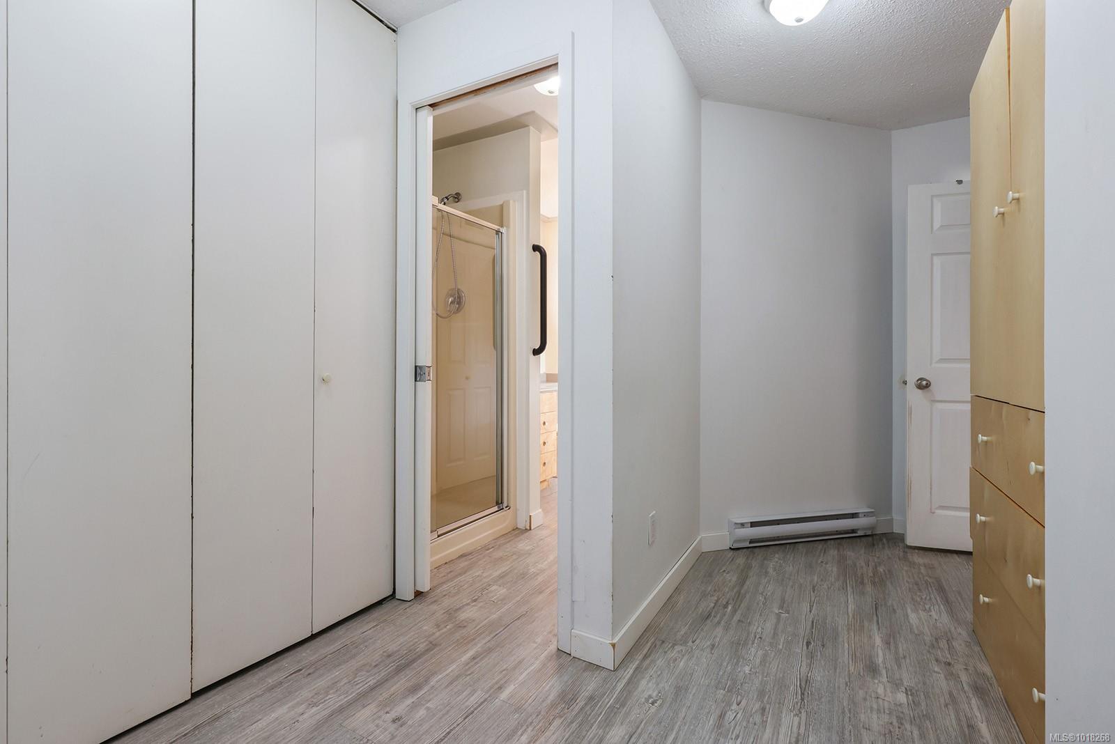 1110 Urquhart Ave, Courtenay