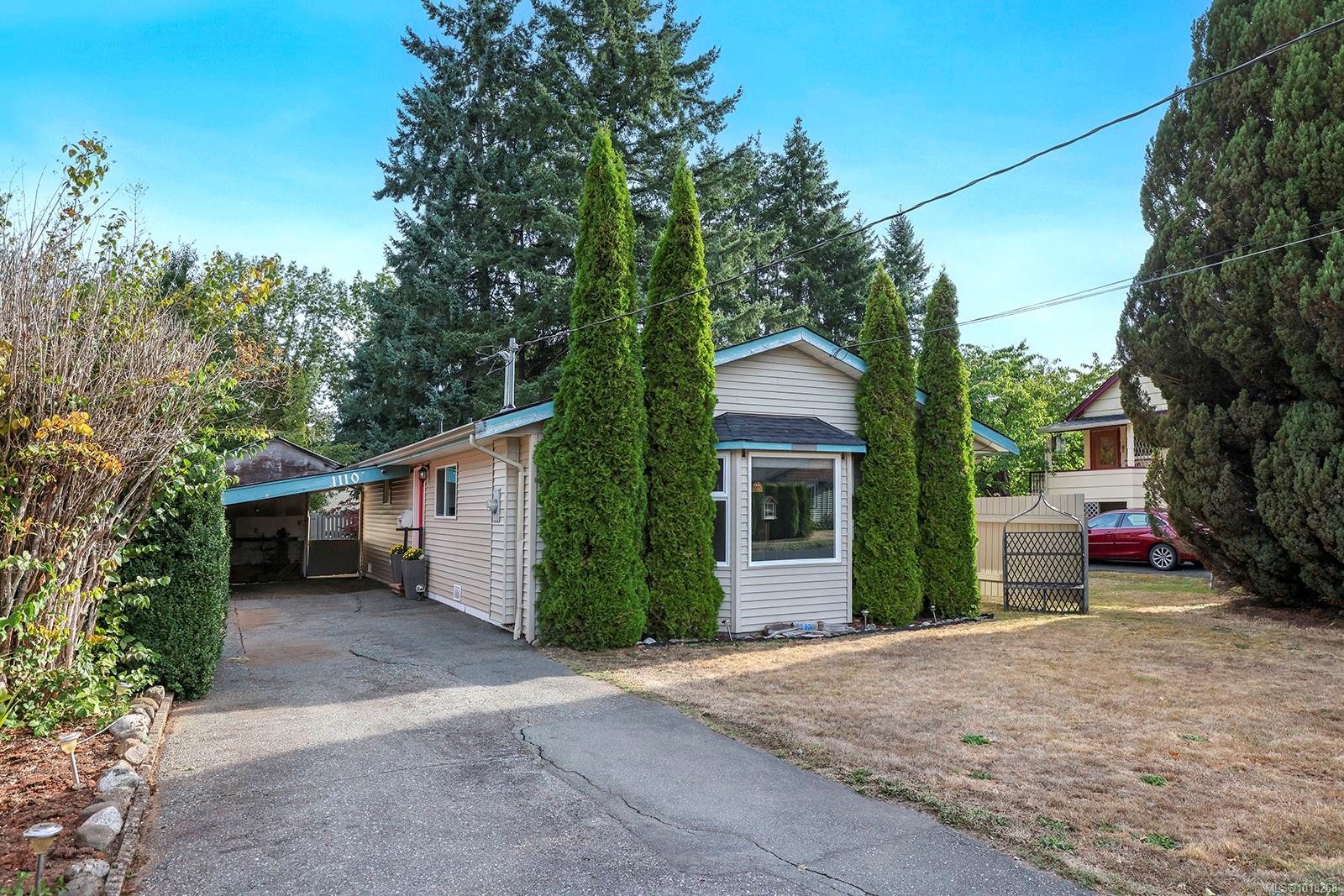 1110 Urquhart Ave, Courtenay