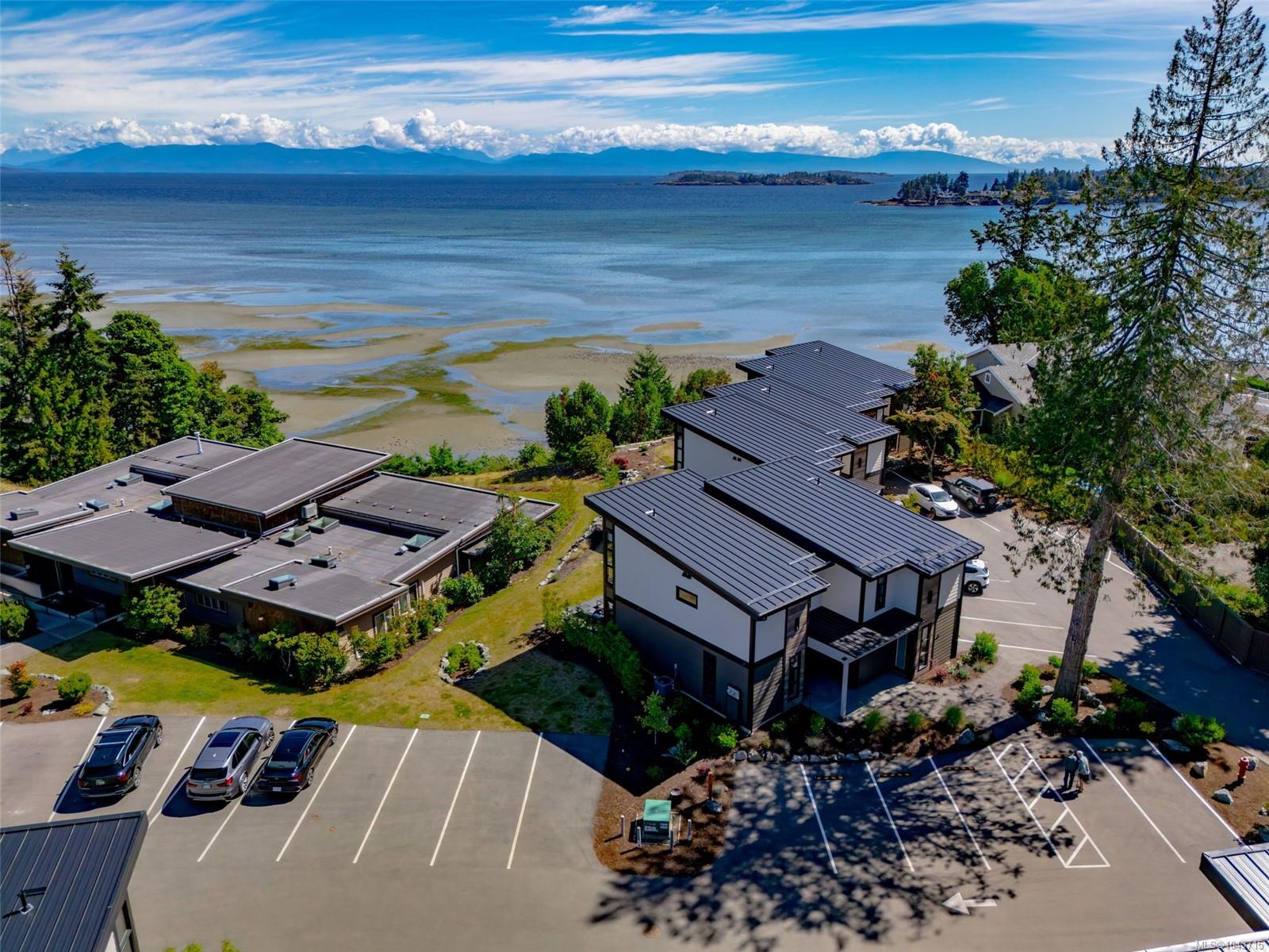 1175 RESORT Dr #39