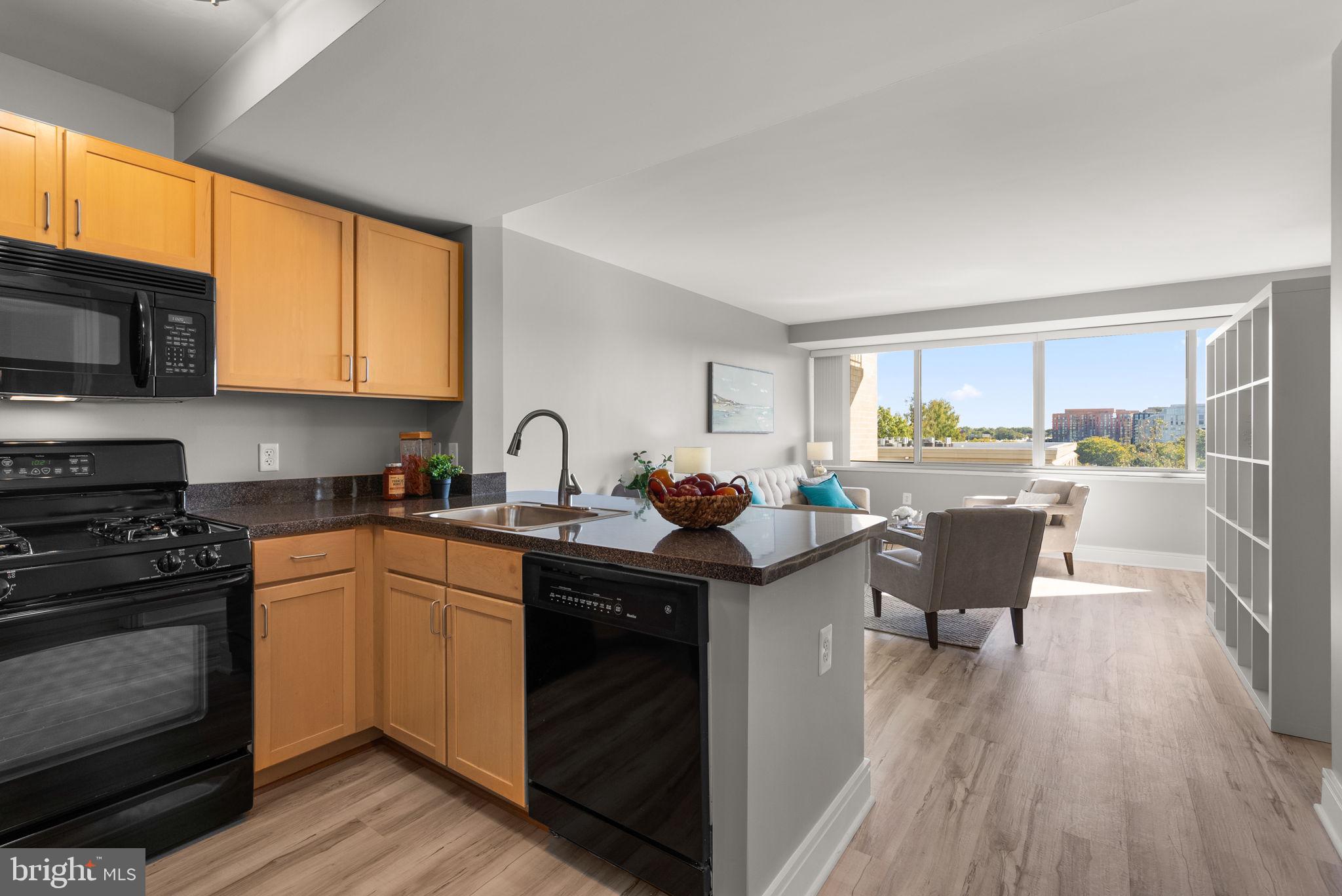 800 4TH STREET SW N610