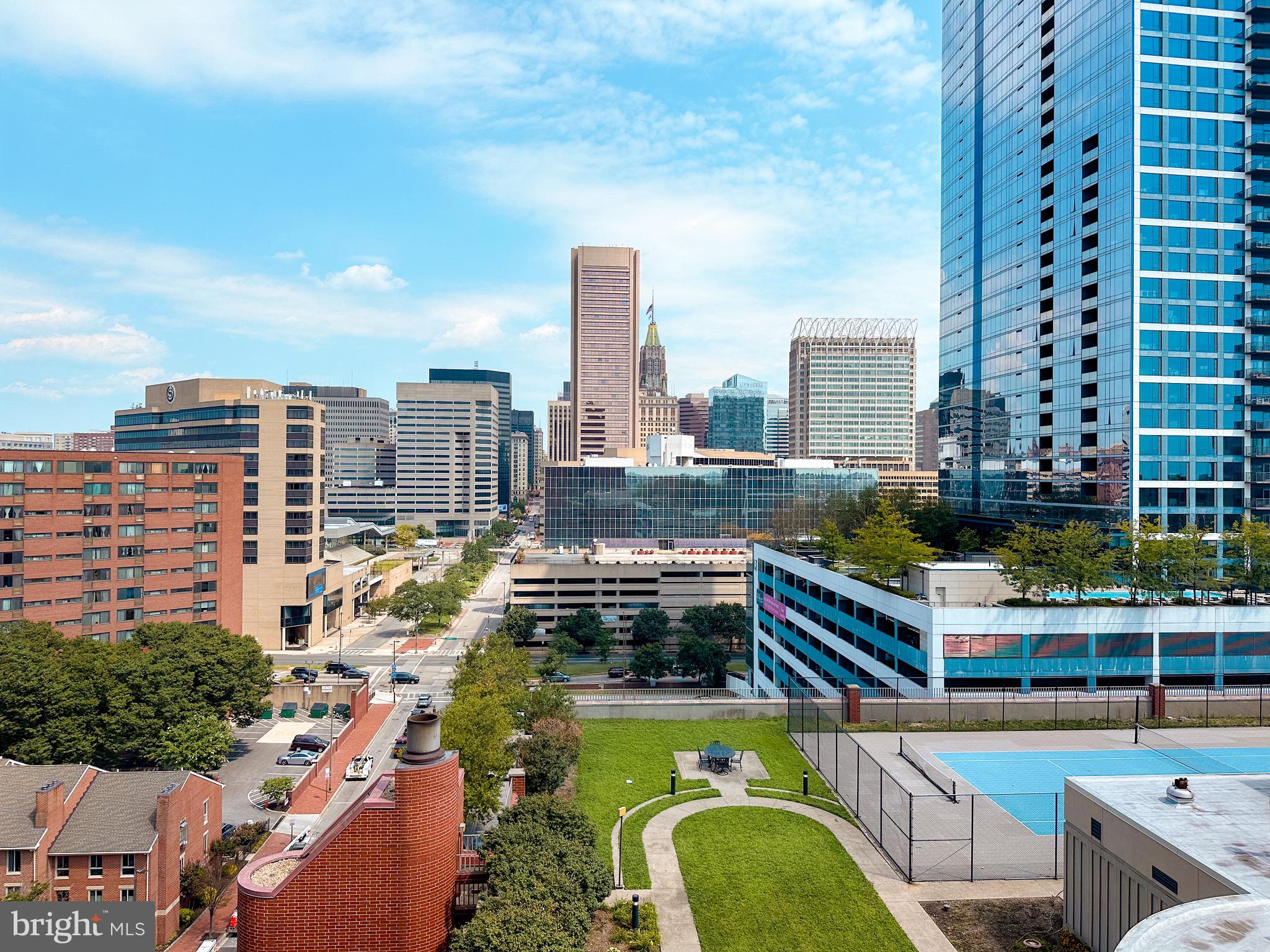 10 E LEE STREET 908