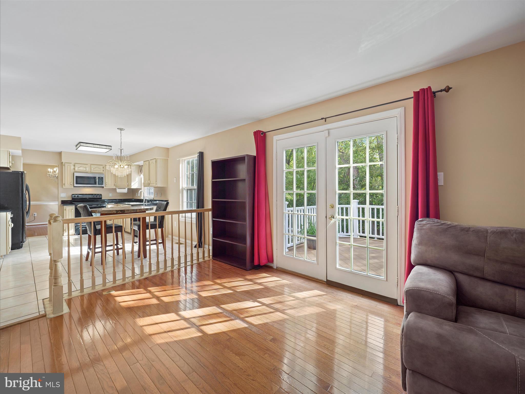 1416 CRESCENT SPOT LANE