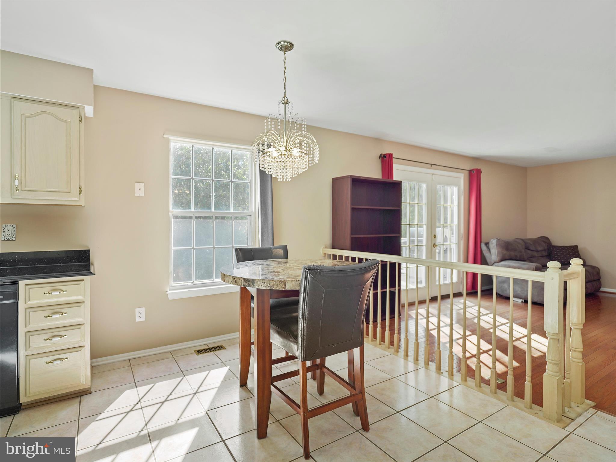 1416 CRESCENT SPOT LANE