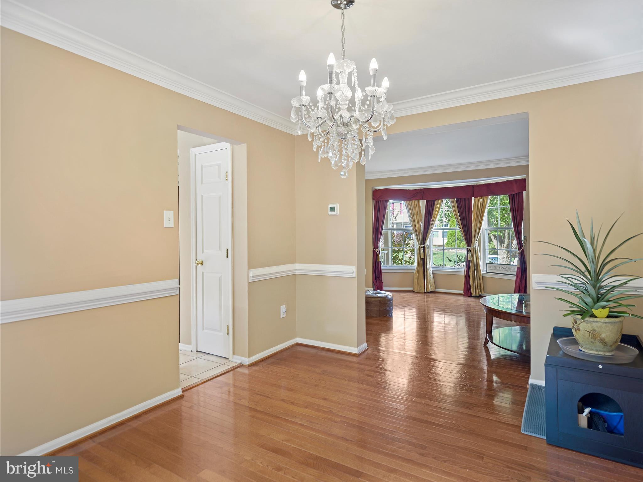 1416 CRESCENT SPOT LANE