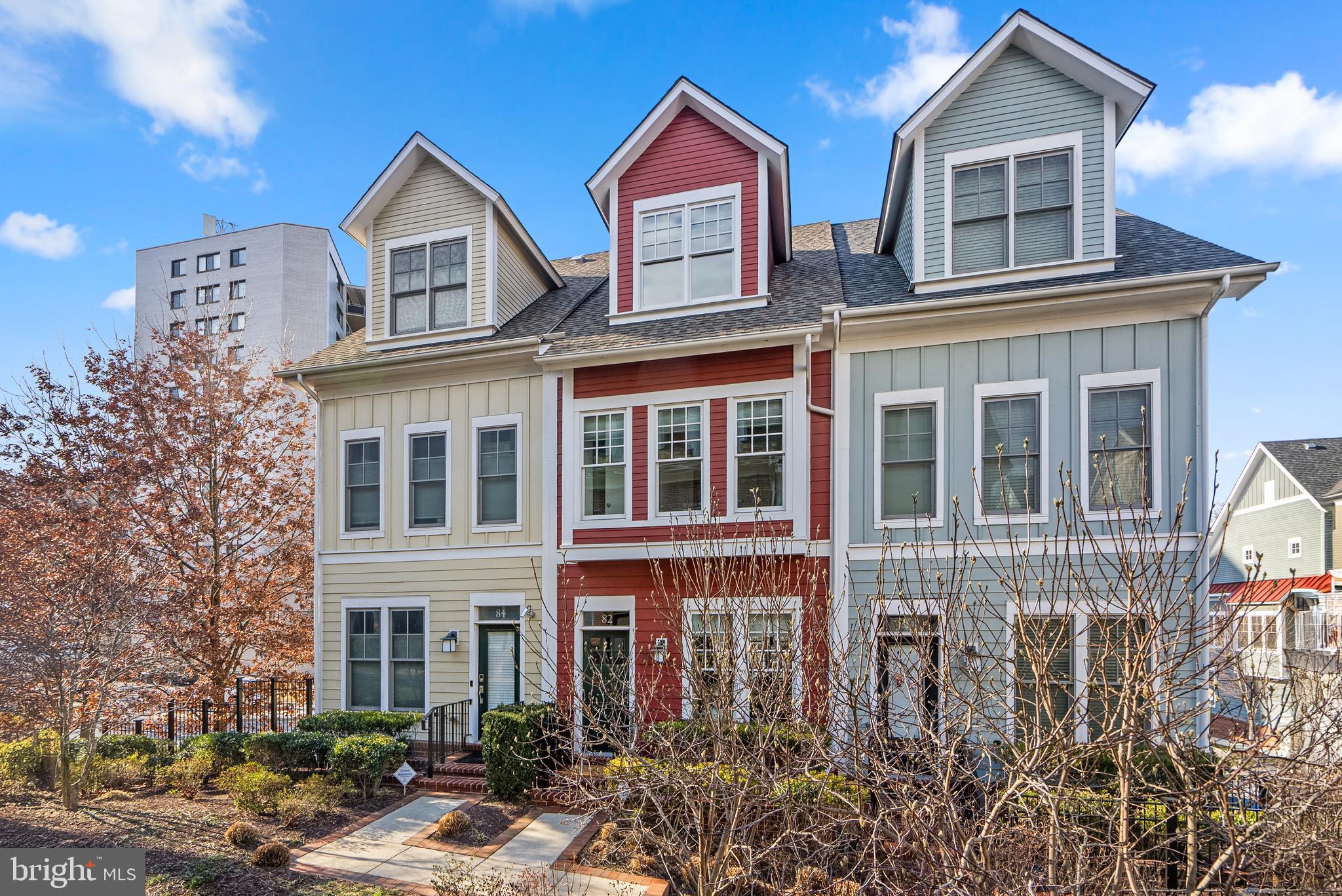 82 ELLSWORTH HEIGHTS STREET
