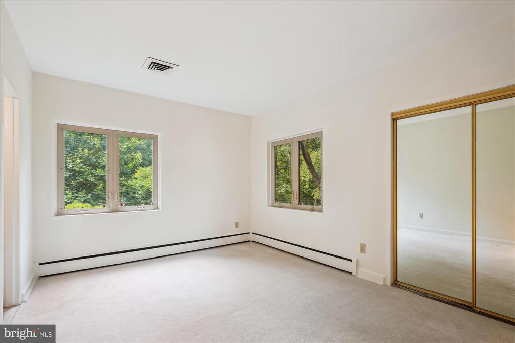 9101 SLIGO CREEK PARKWAY