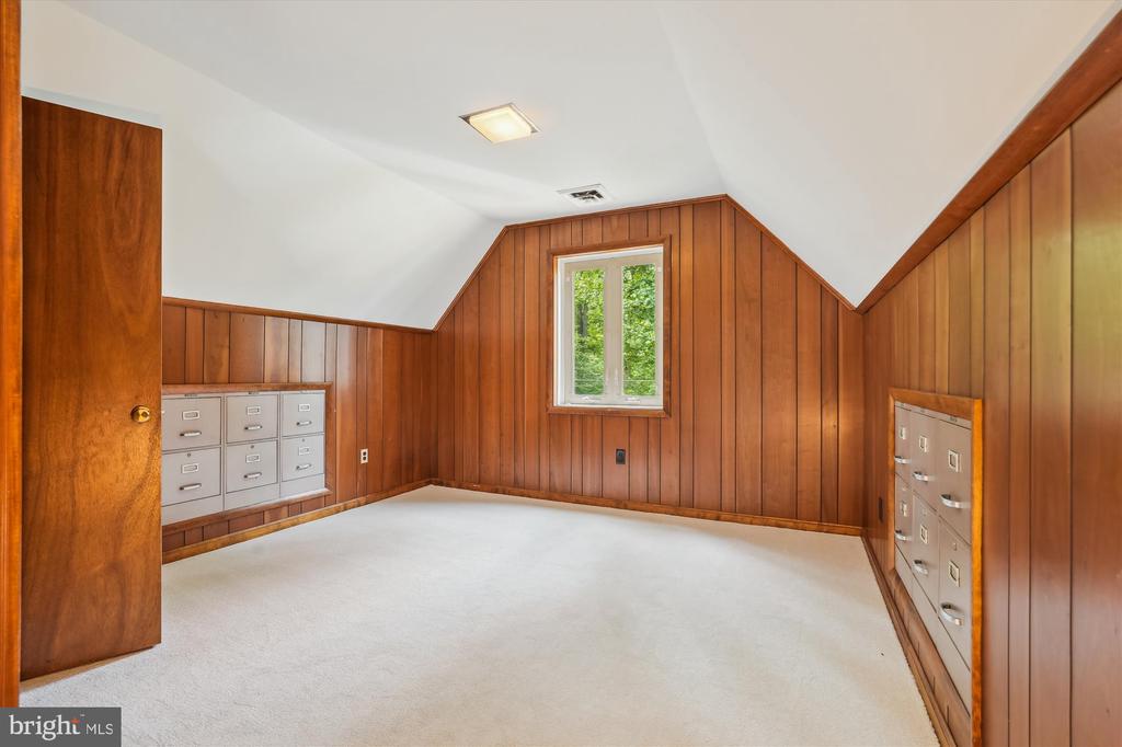 9101 SLIGO CREEK PARKWAY