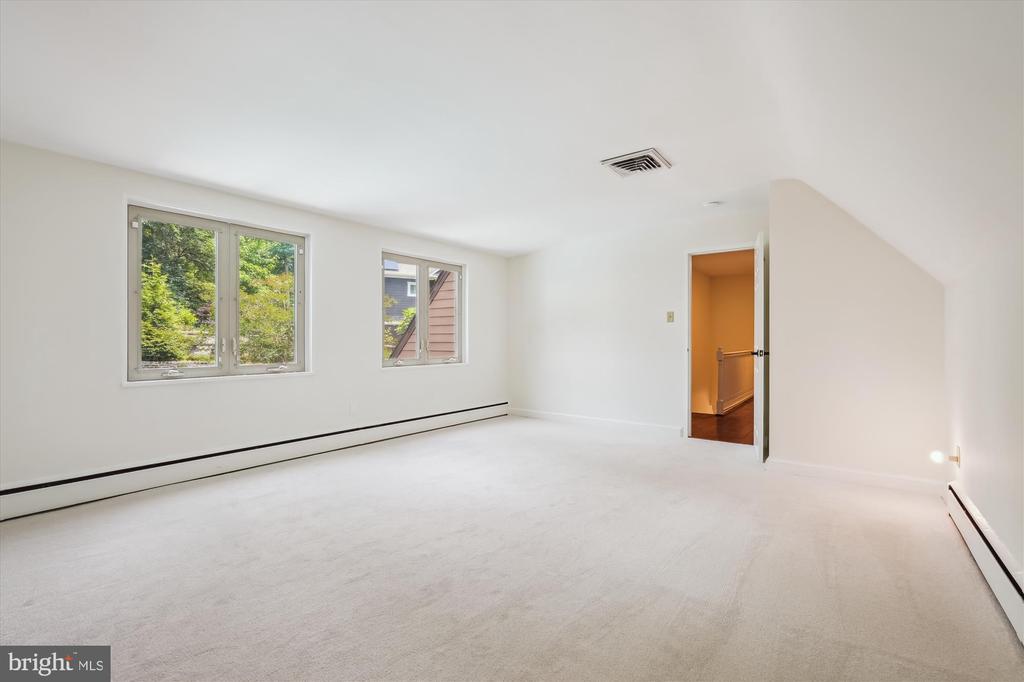 9101 SLIGO CREEK PARKWAY