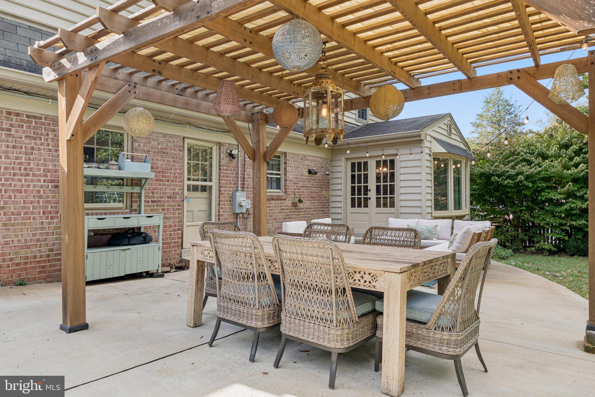 509 WHITINGHAM DRIVE